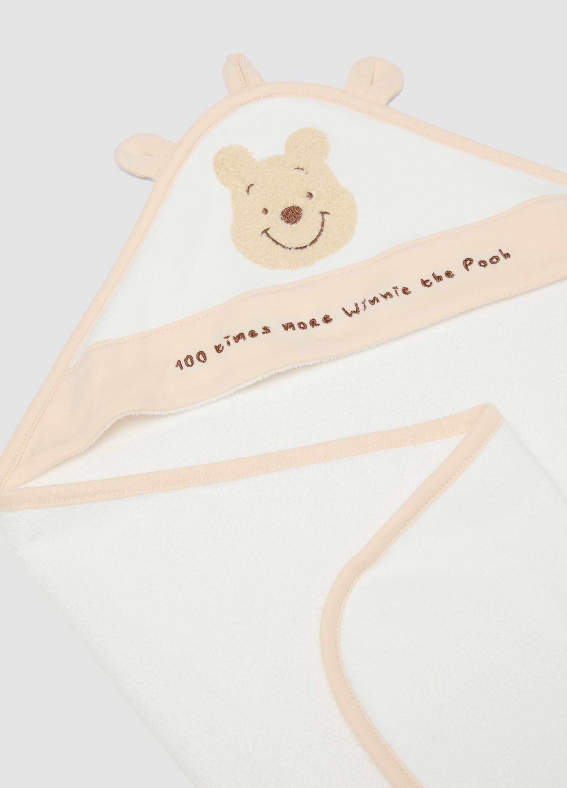 White organic cotton-blend hooded baby towel with Winnie the Pooh theme