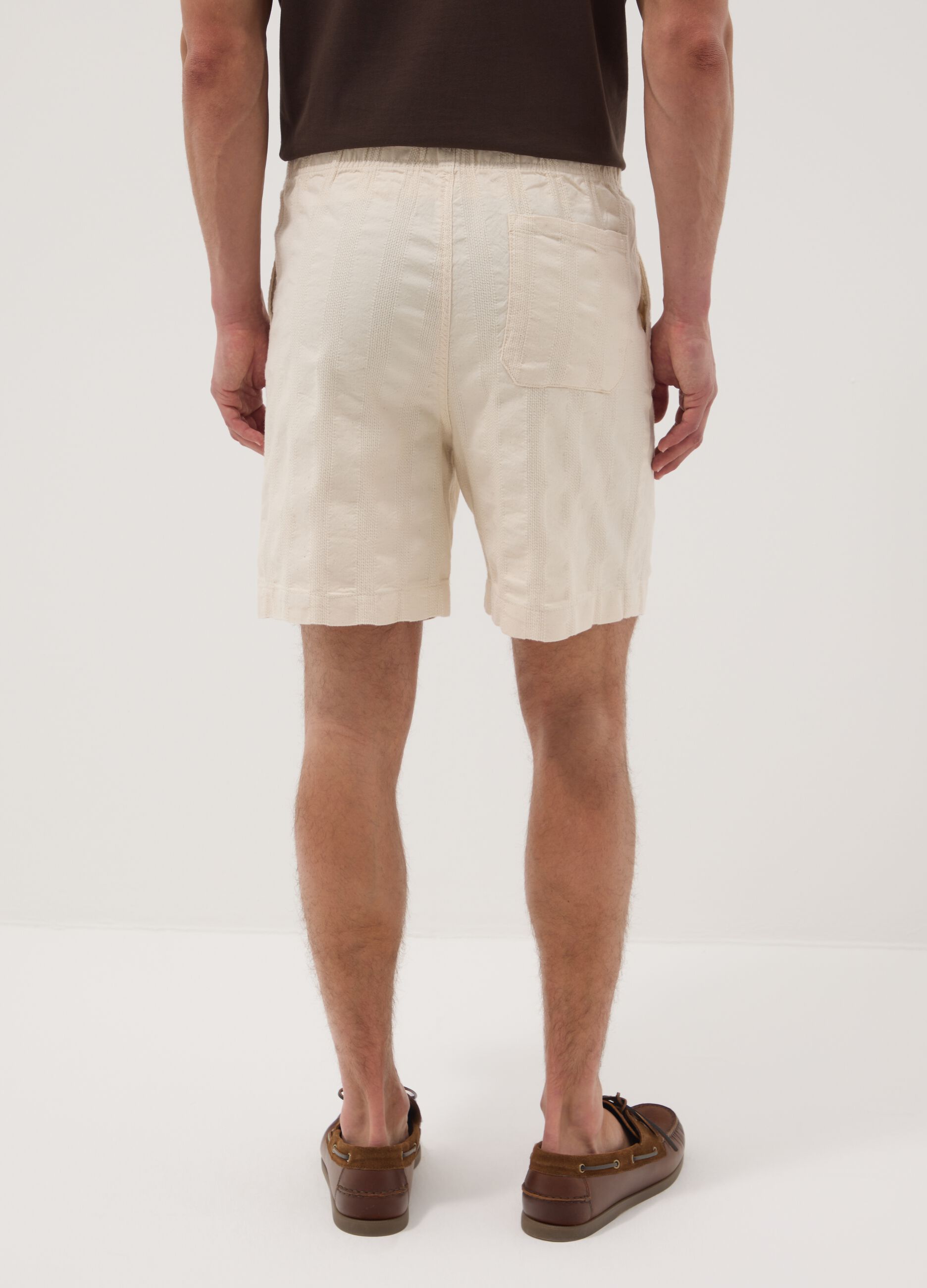 Beige chino Bermuda shorts in pure cotton with elasticated waist
