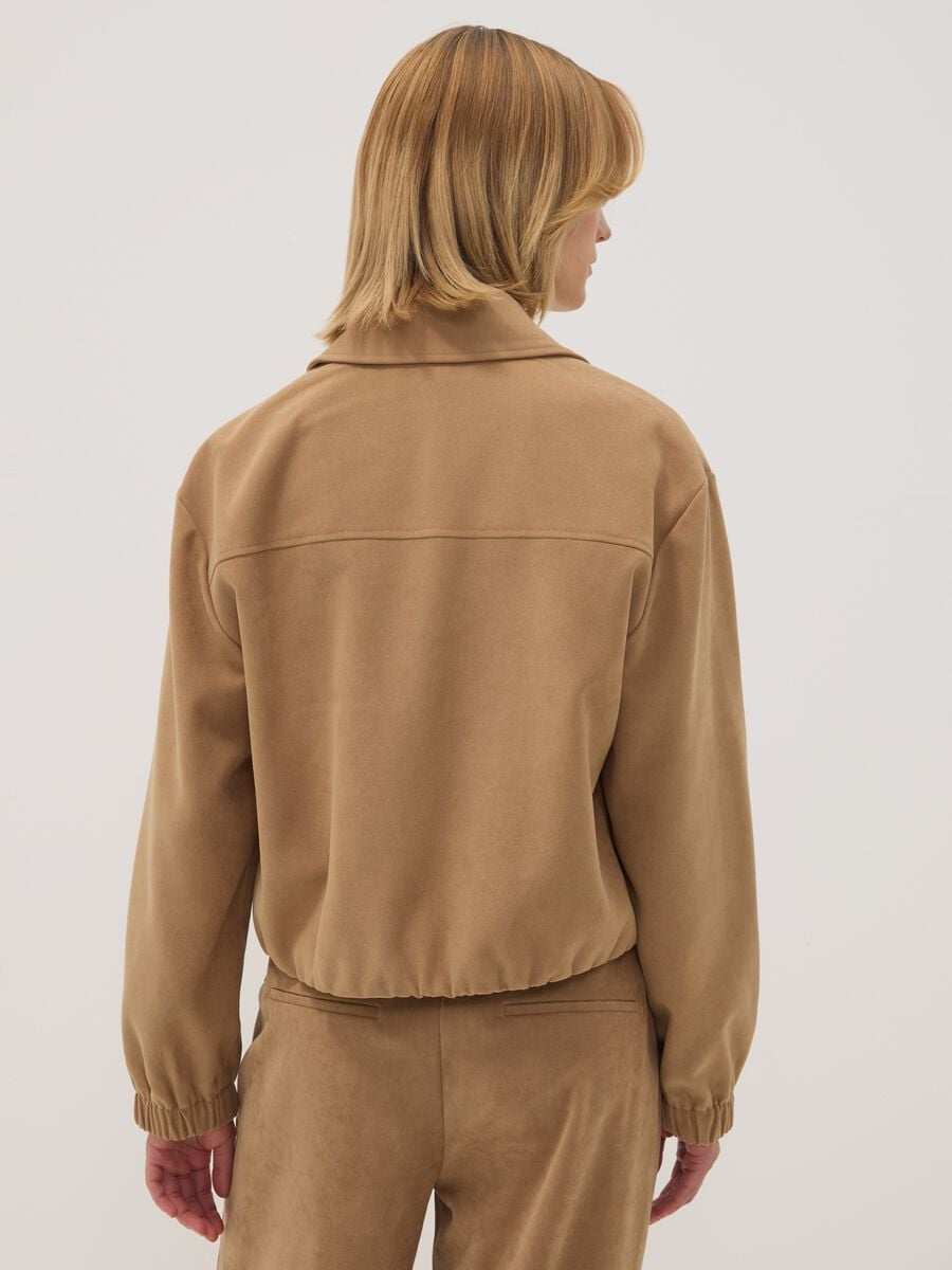 Beiger Blazer aus Stretchstoff im Over-Fit mit Reissverschluss_3