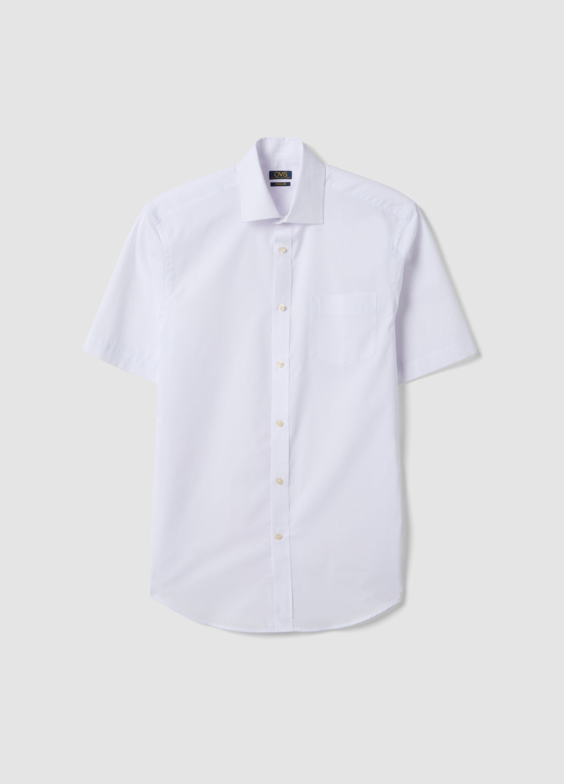 White regular-fit short-sleeve shirt with classic collar