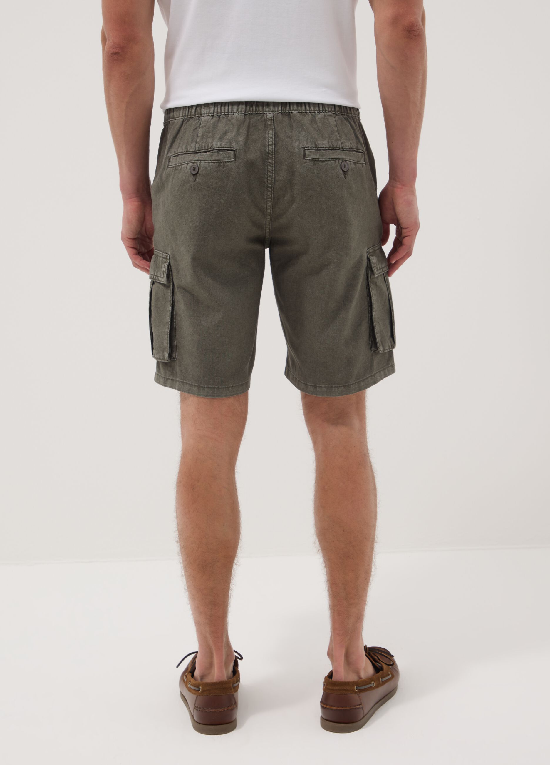 Green linen-blend cargo bermuda shorts