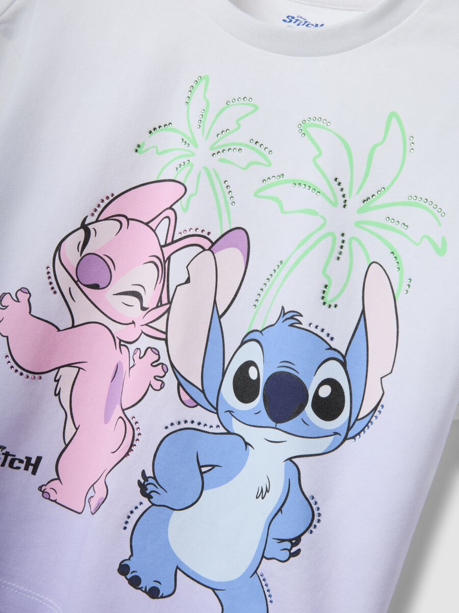 &Lambda;&epsilon;&upsilon;&kappa;ό &pi;&alpha;&iota;&delta;&iota;&kappa;ό &mu;&pi;&lambda;&omicron;&upsilon;&zeta;ά&kappa;&iota; &alpha;&pi;ό &epsilon;&lambda;&alpha;&sigma;&tau;&iota;&kappa;ό &beta;&alpha;&mu;&beta;ά&kappa;&iota; &mu;&epsilon; &sigma;&tau;ά&mu;&pi;&alpha; Stitch_2