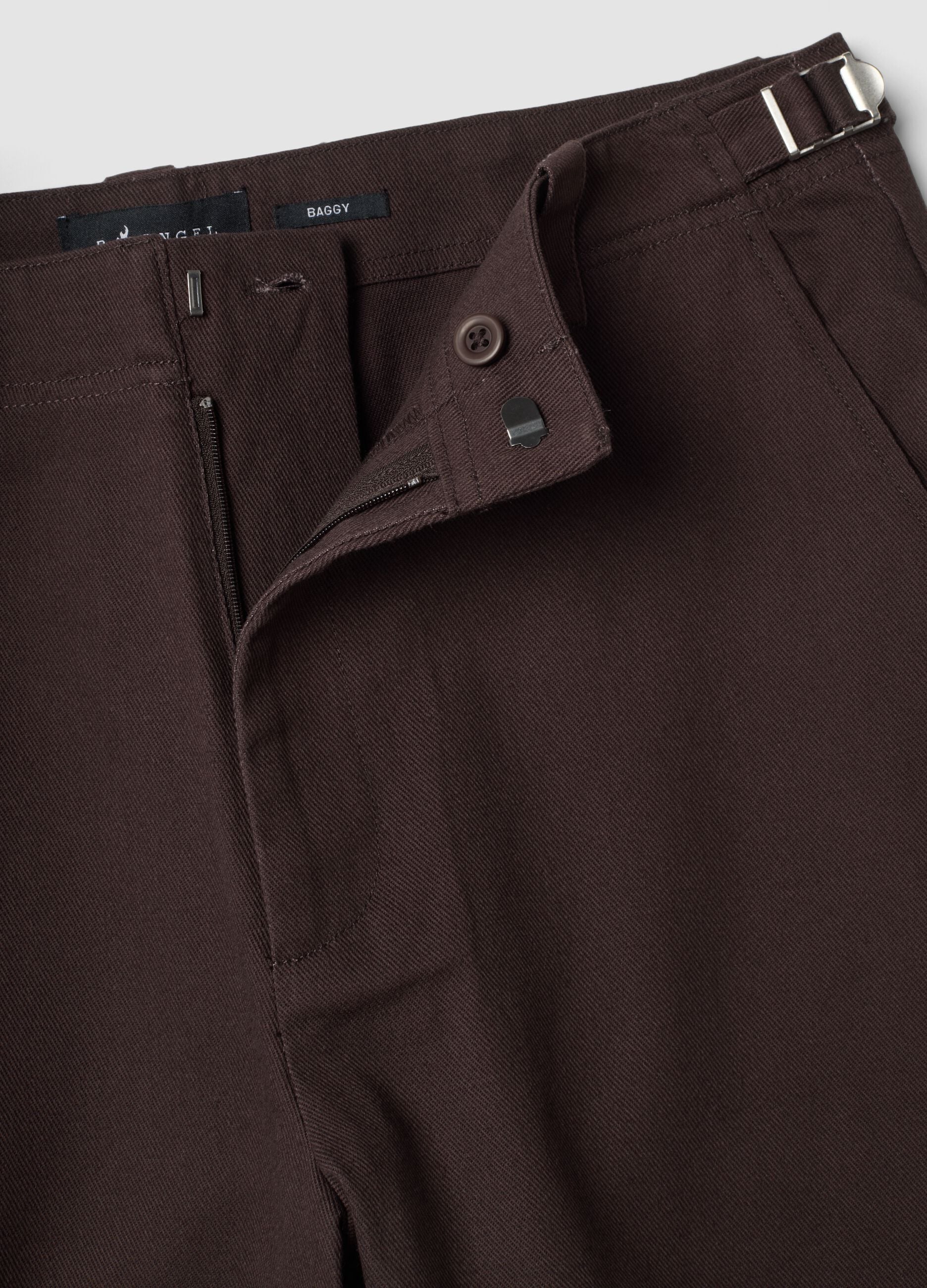 Pantaloni chino marroni in puro cotone baggy fit