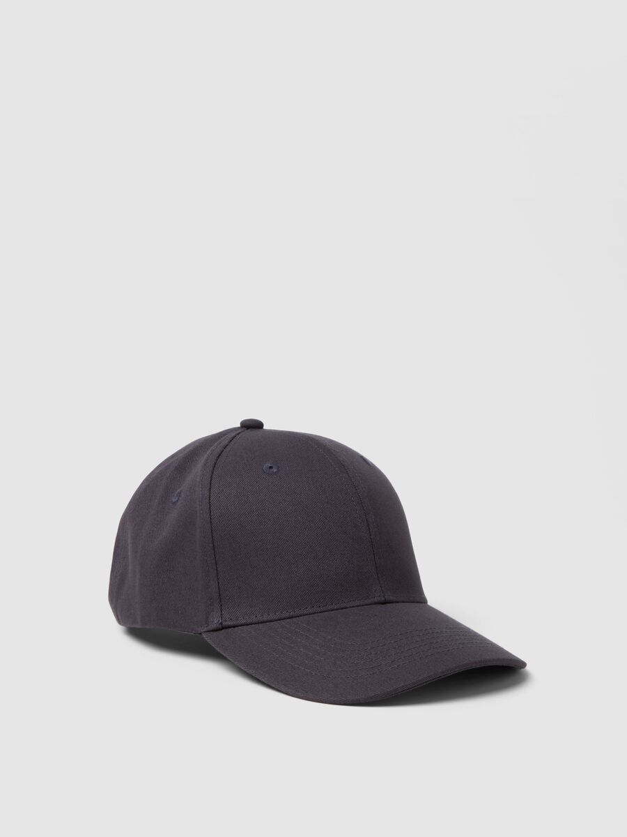 Black pure cotton baseball cap with adjustable closure_0