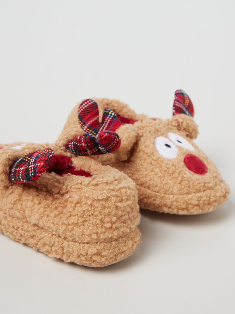 Loop pile slippers with Christmas reindeer_2
