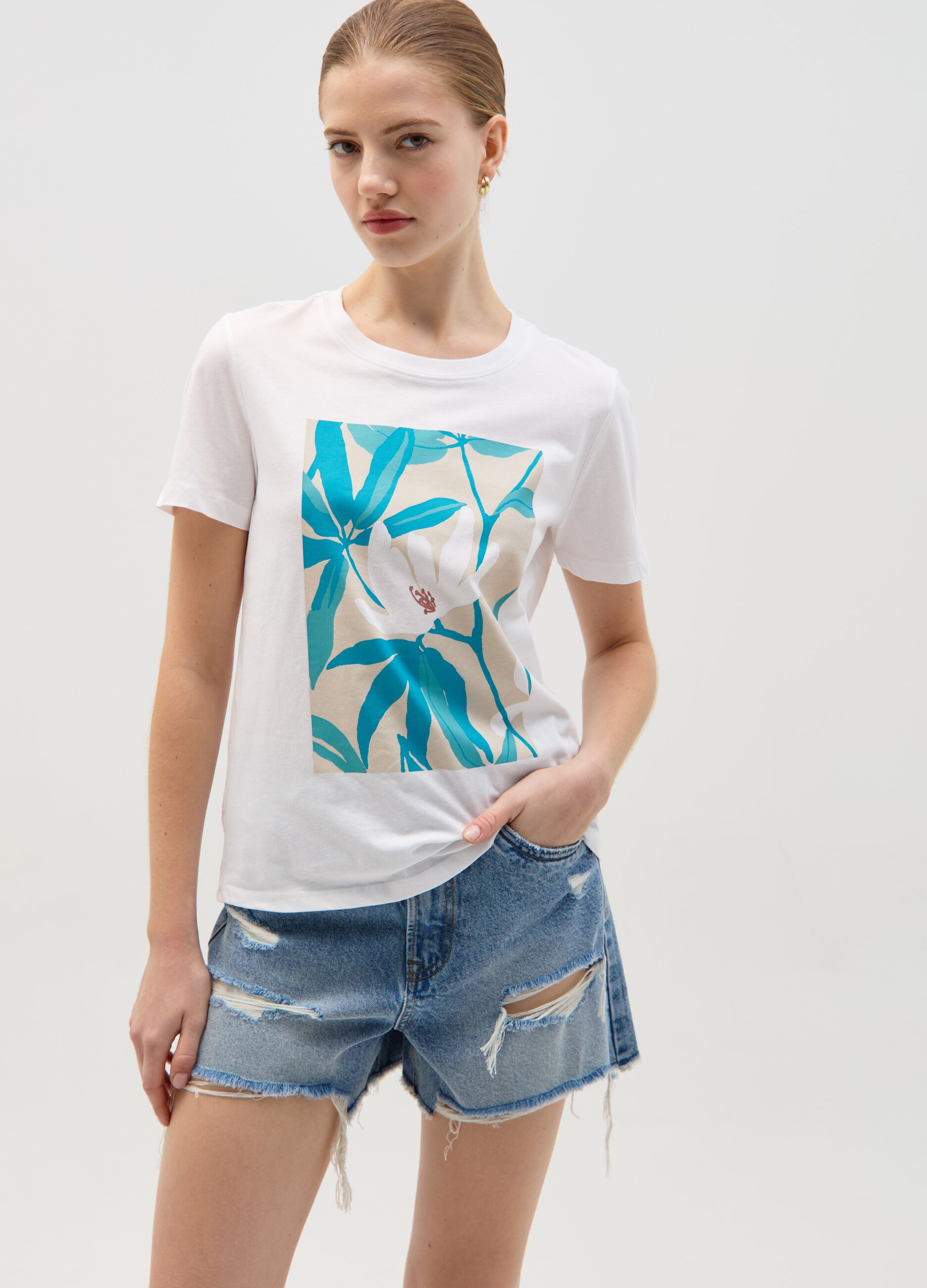 T-shirt in cotone stampa floreale