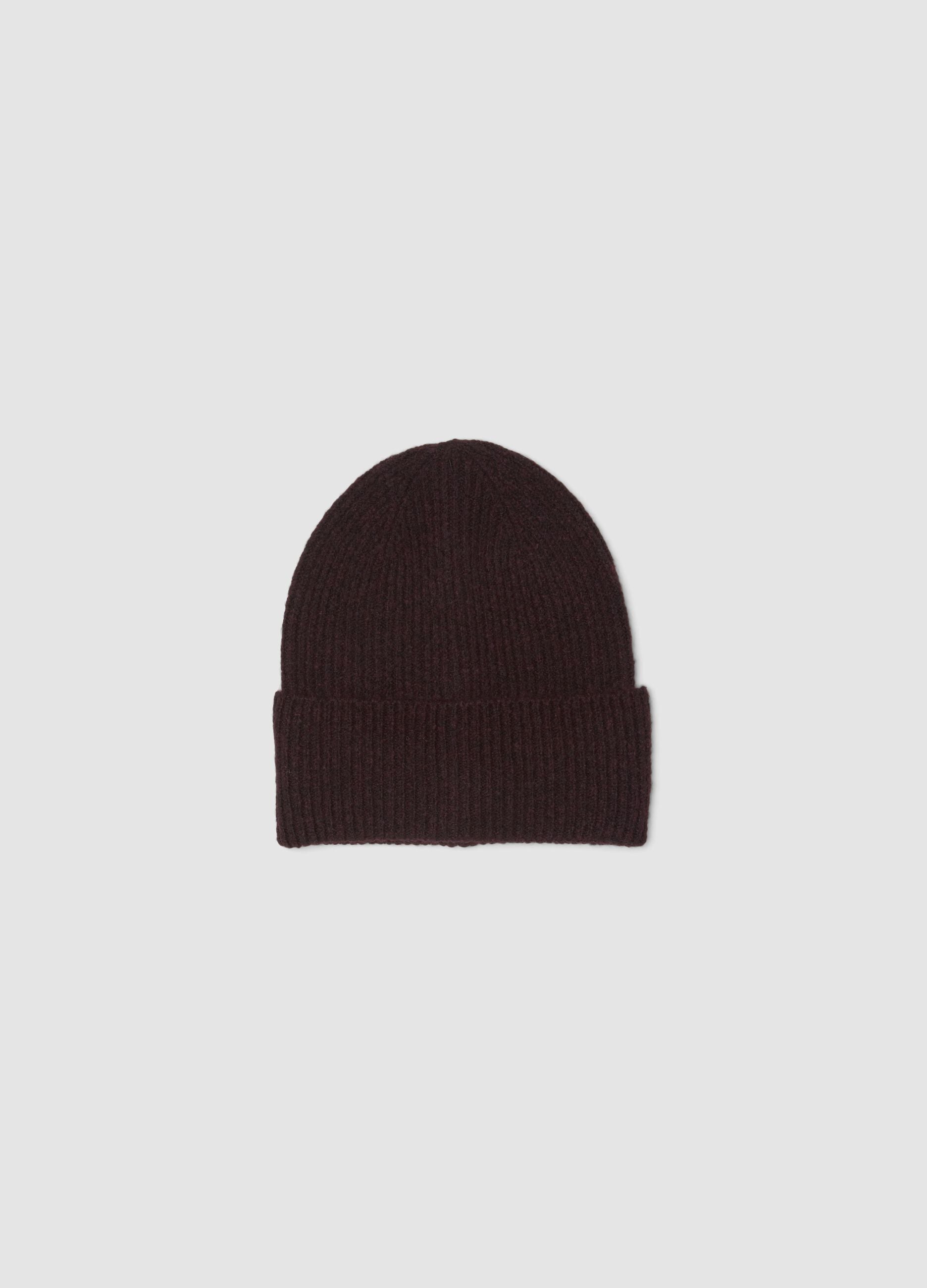 Bordeauxroter Rippstrick-Beanie aus elastischer Wolle