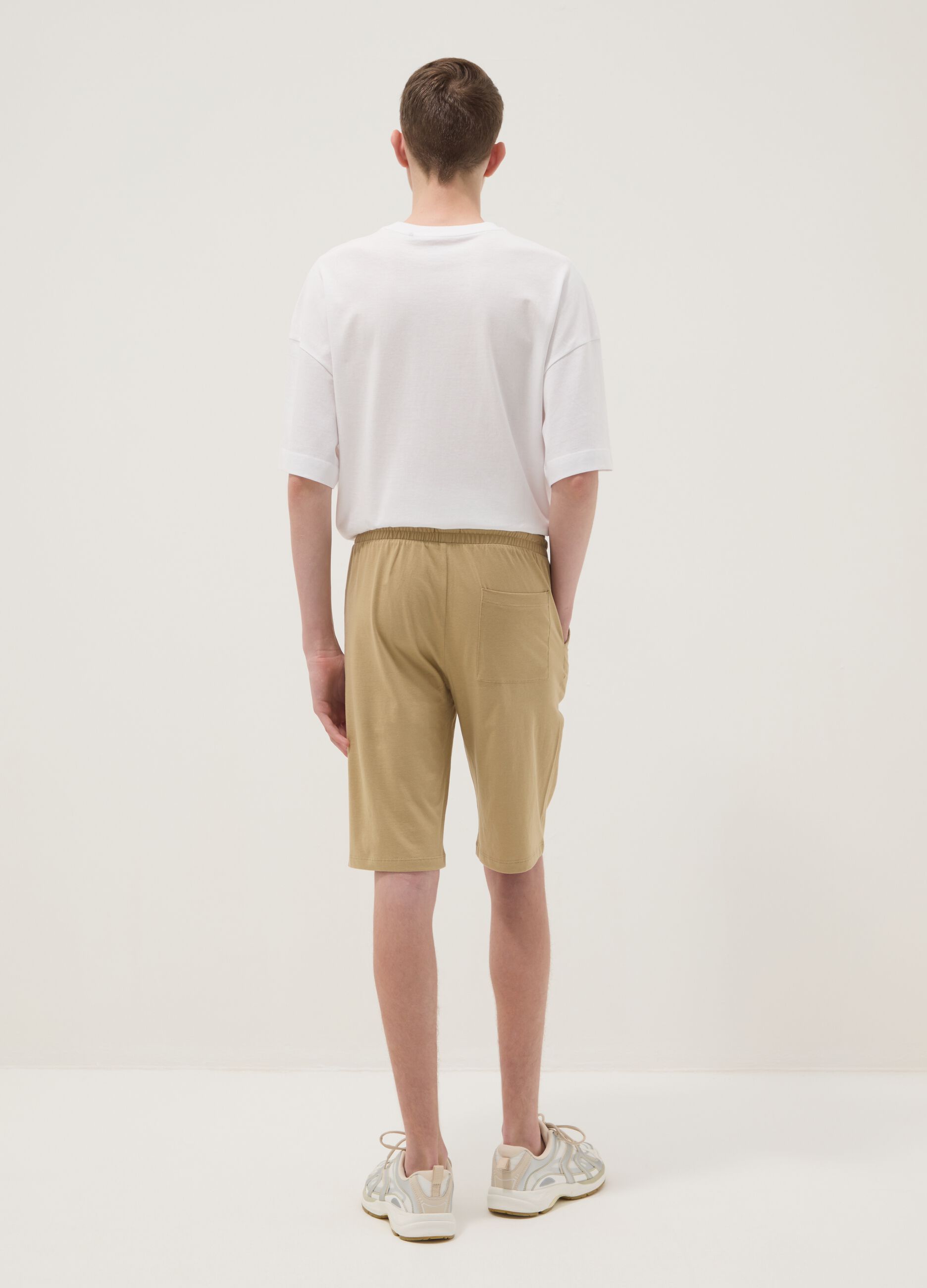 Boys&rsquo; beige pure cotton regular-fit shorts