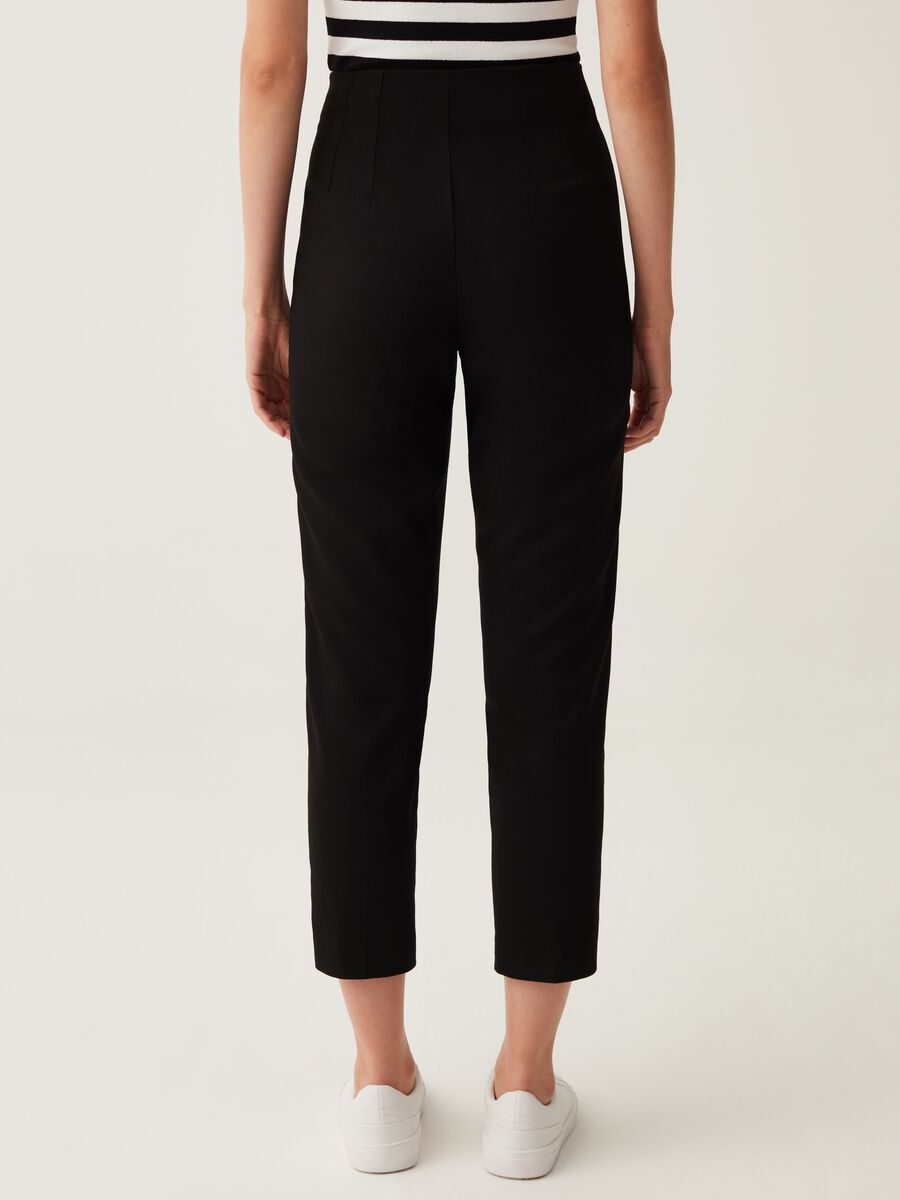 Cropped cigarette trousers_2