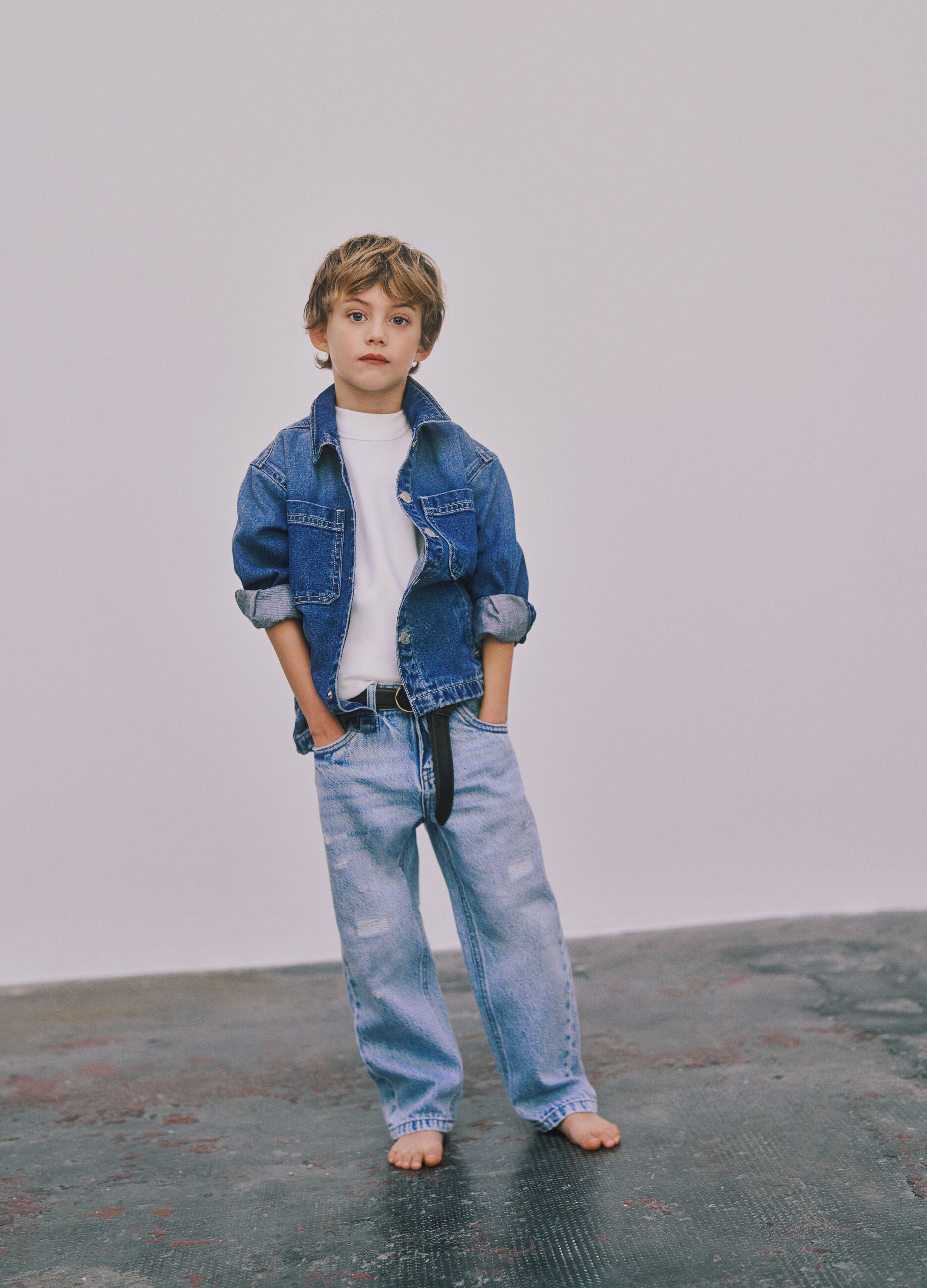 Boys&rsquo; pure cotton denim ripped jeans, comfort fit