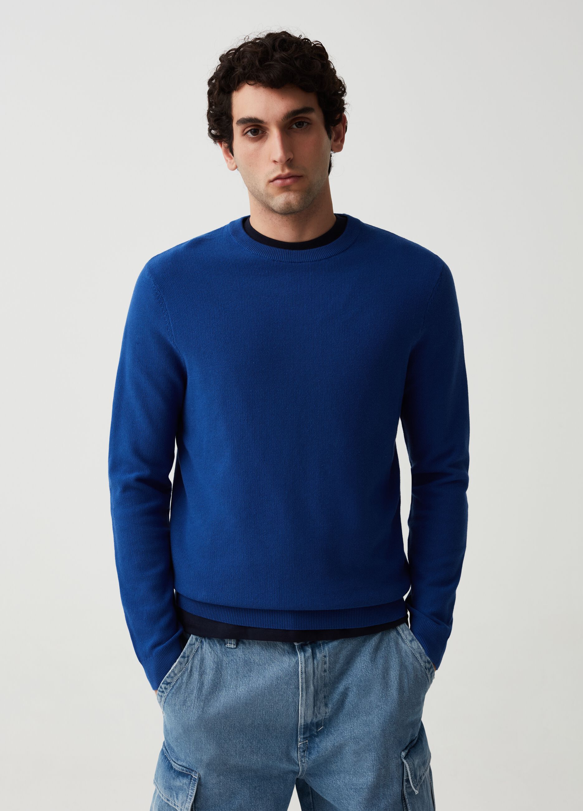 Cotton pullover with round neck