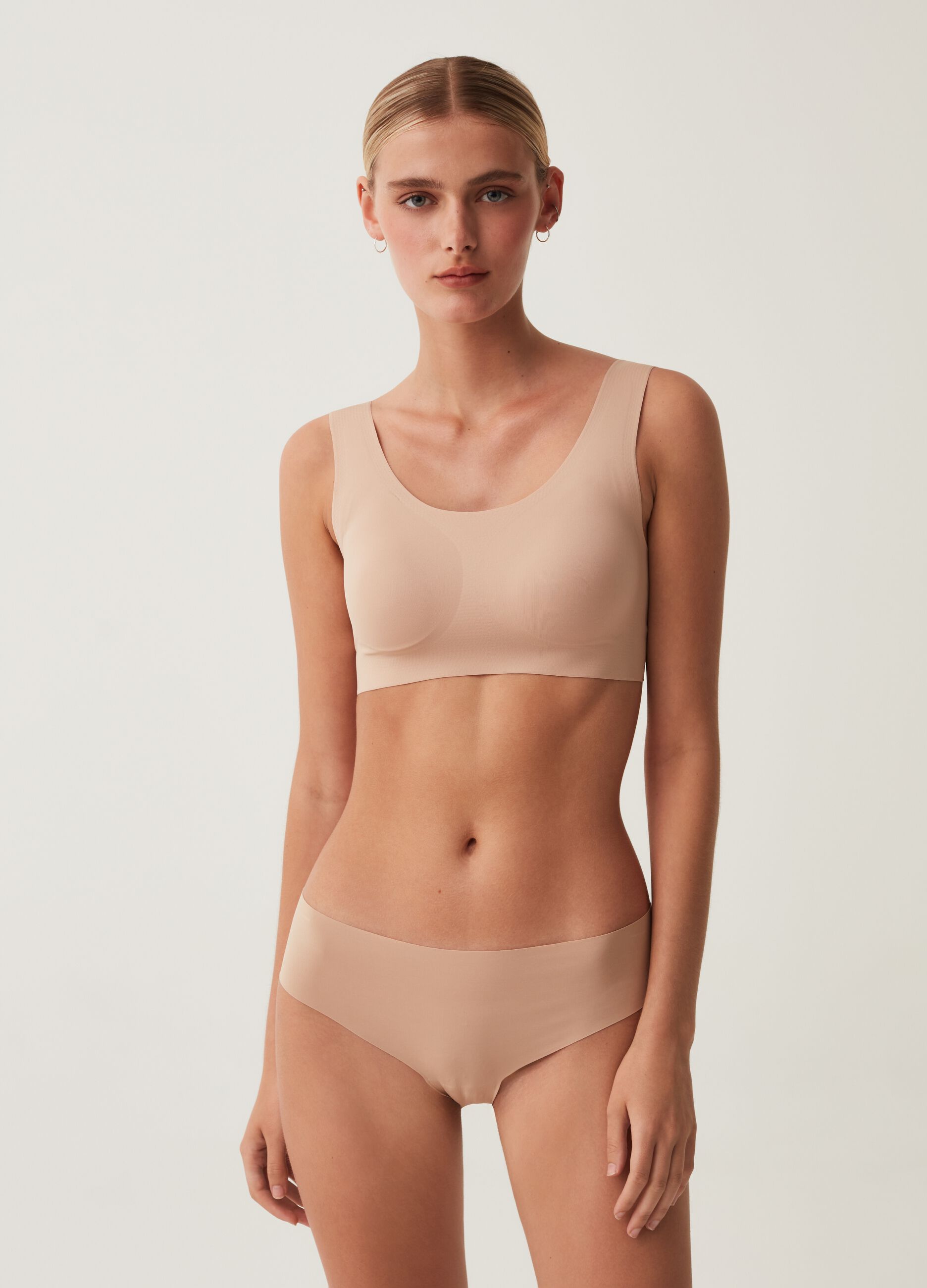 Woman's Nude The Nude Effect French knickers in microfibre