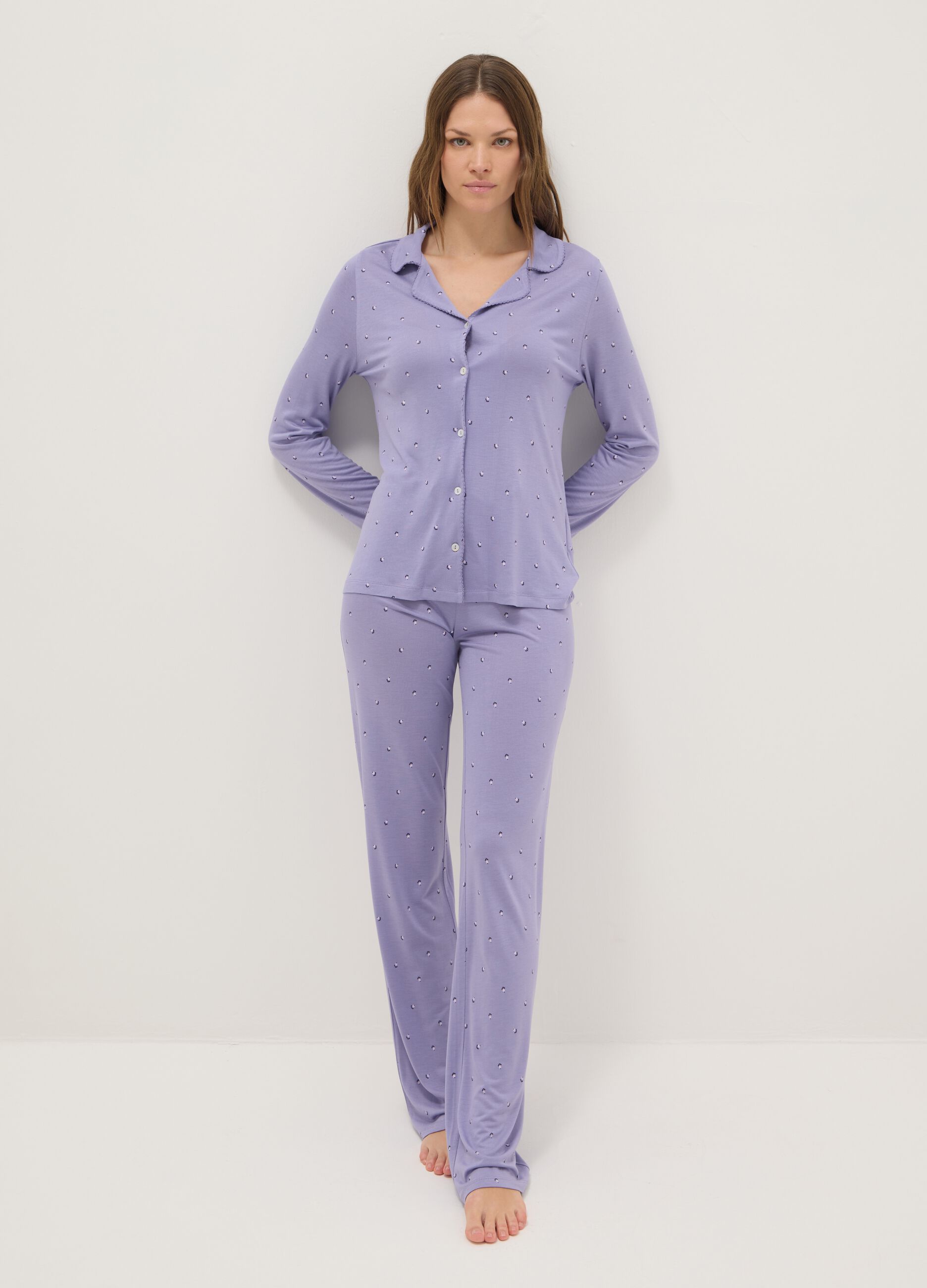 Purple regular fit pajama trousers with lace details and pattern