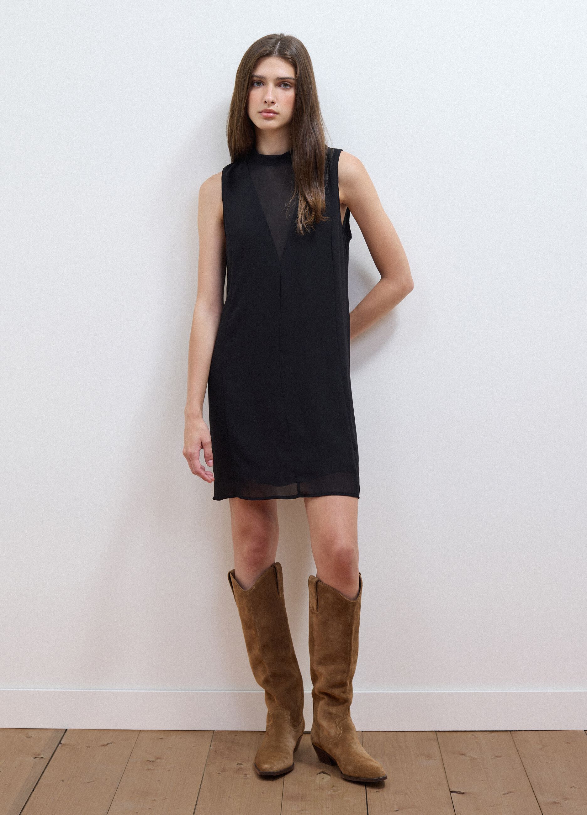 Black sleeveless high-neck slim-fit dress with bow