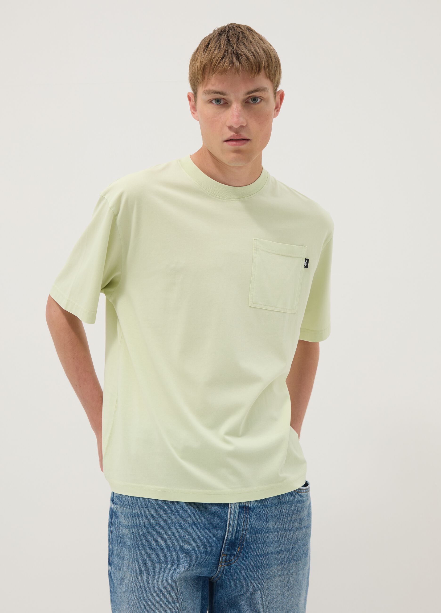 Green pure cotton T-shirt with chest pocket