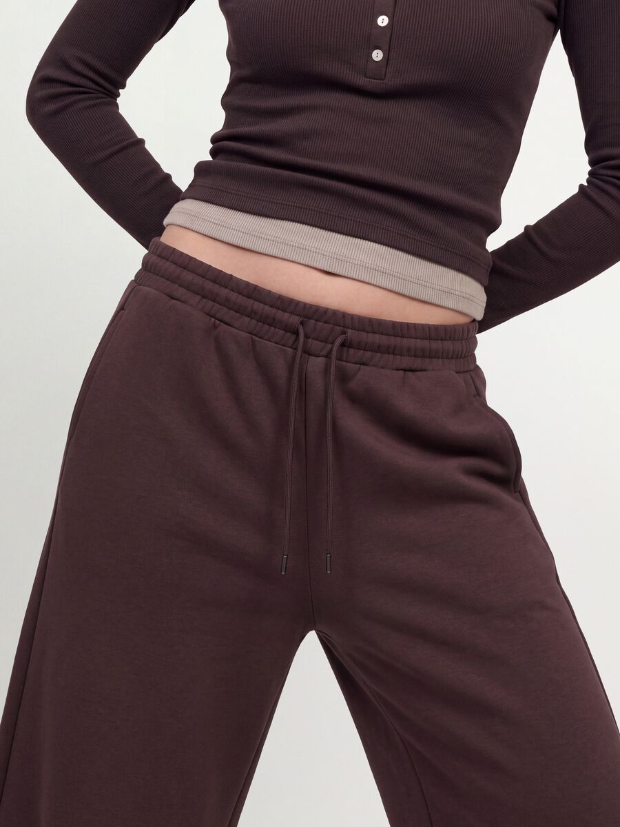 Braune Wide-Leg-Hose aus elastischem Modal mit Tunnelzug_2