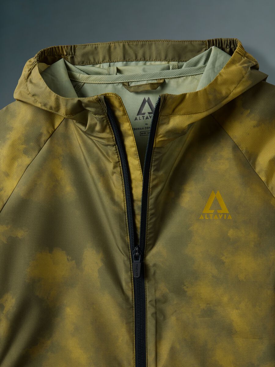 ALTAVIA WITH DEBORAH COMPAGNONI &Alpha;&nu;&tau;&iota;&alpha;&nu;&epsilon;&mu;&iota;&kappa;ό &Mu;&pi;&omicron;&upsilon;&phi;ά&nu; Tie-Dye_6