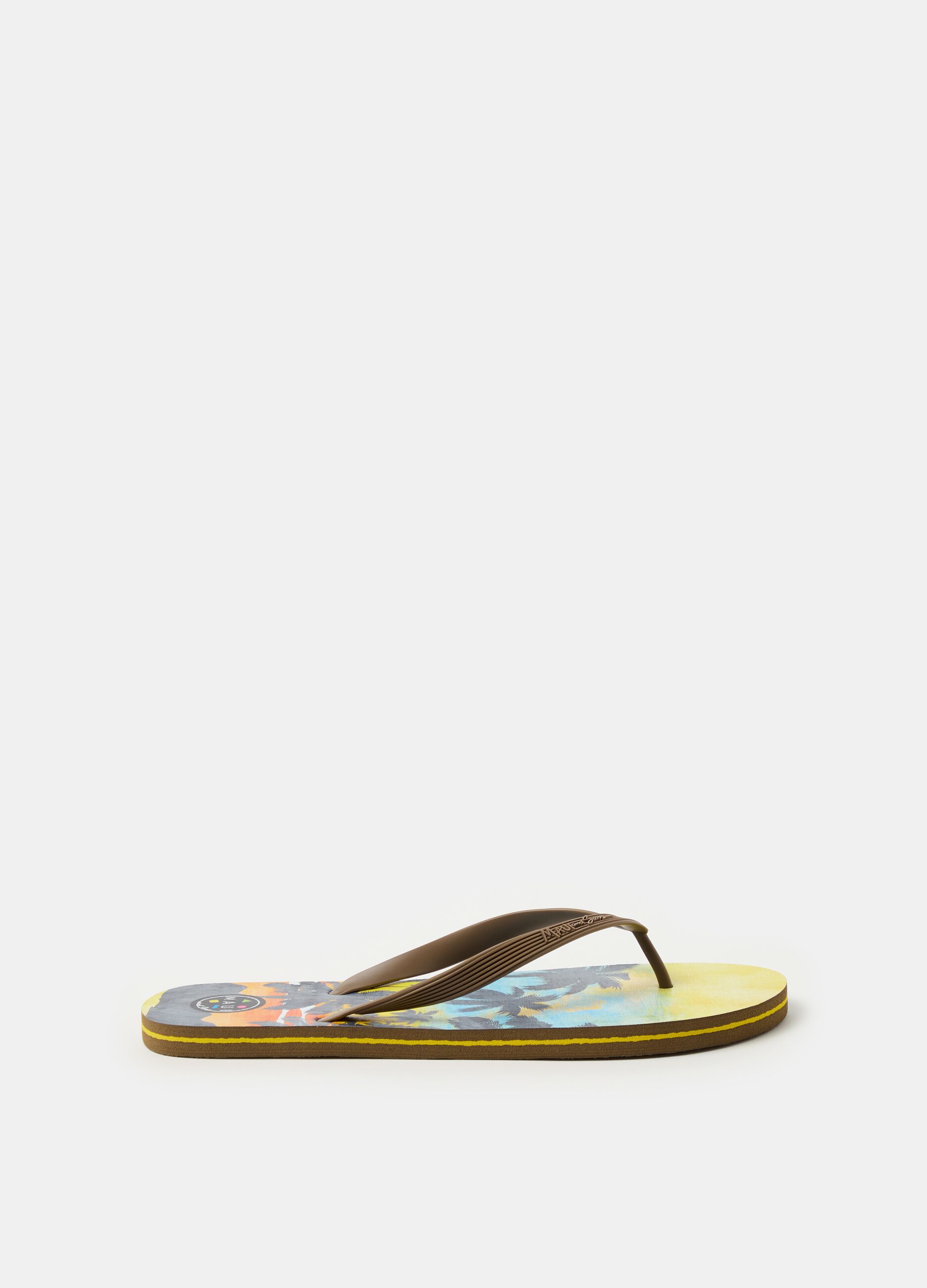 Thong sandals with palm tree print