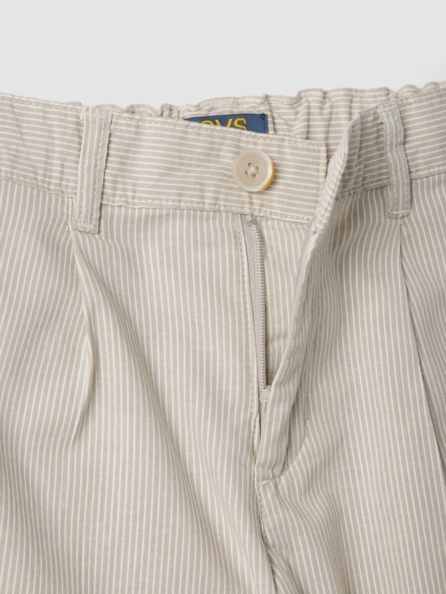 Beige striped stretch cotton boys&rsquo; Bermuda shorts, regular fit_2