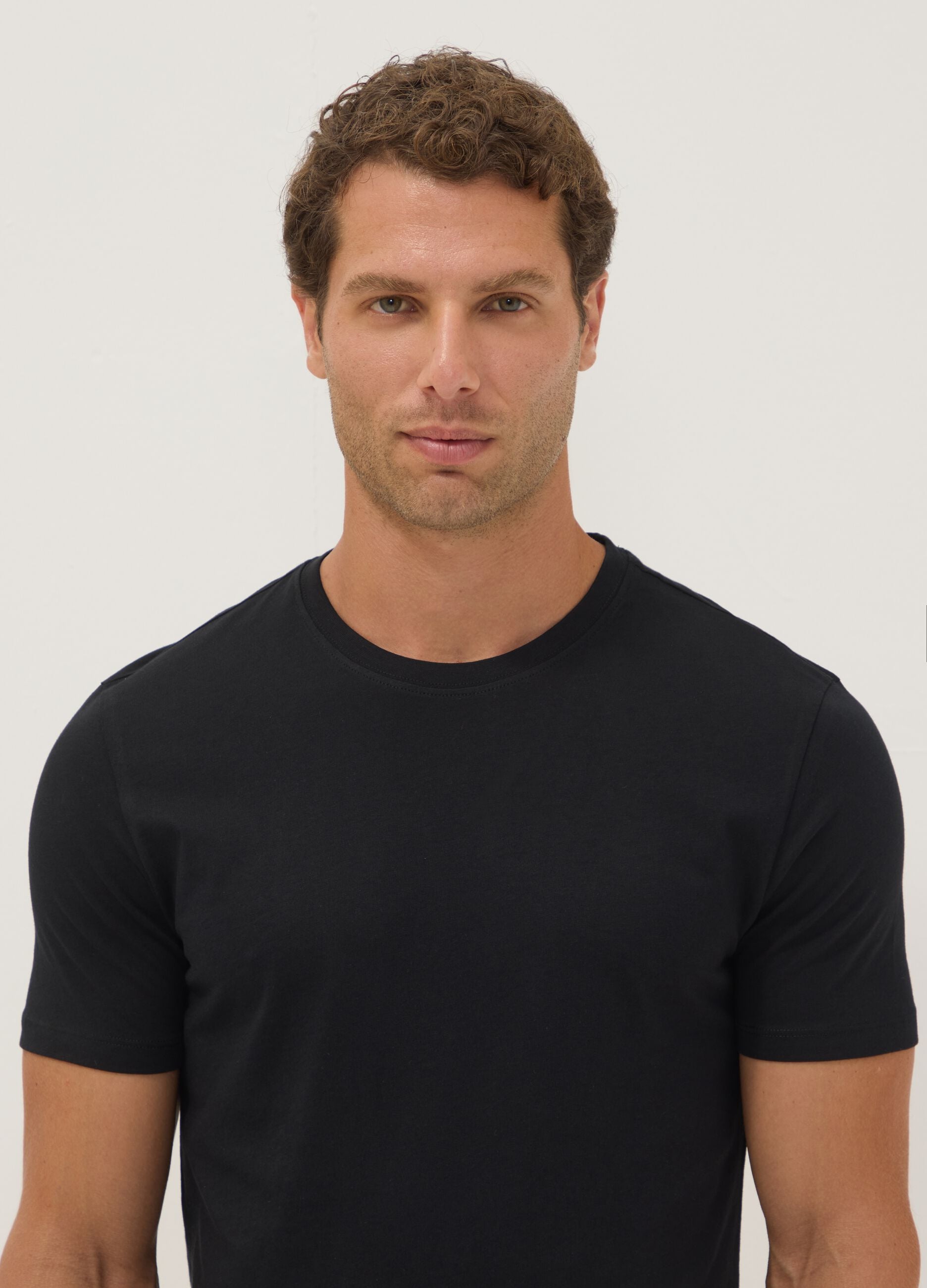 3-pack of black organic cotton short-sleeve T-shirts