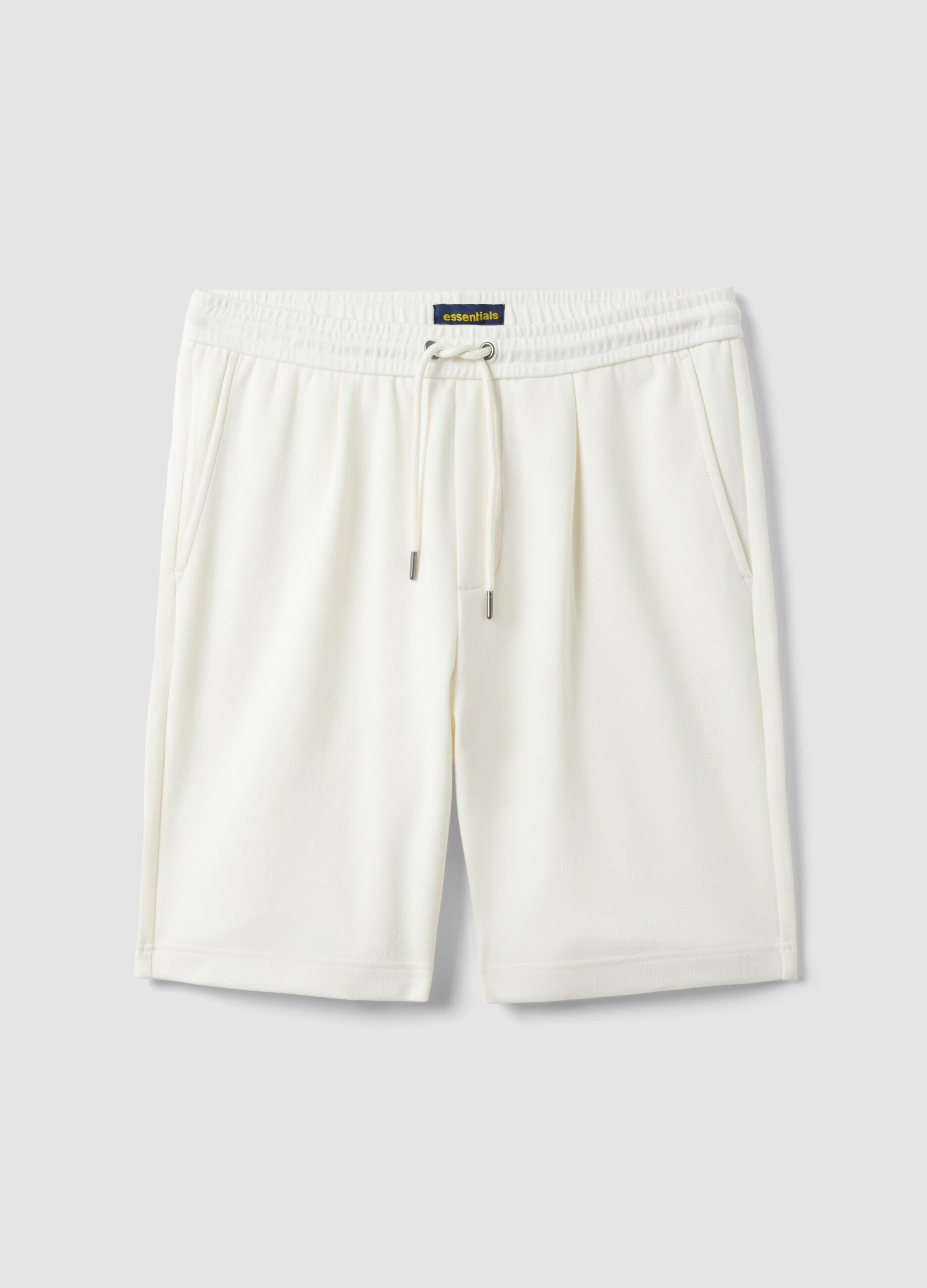 White pure cotton shorts with elasticated waist, regular fit