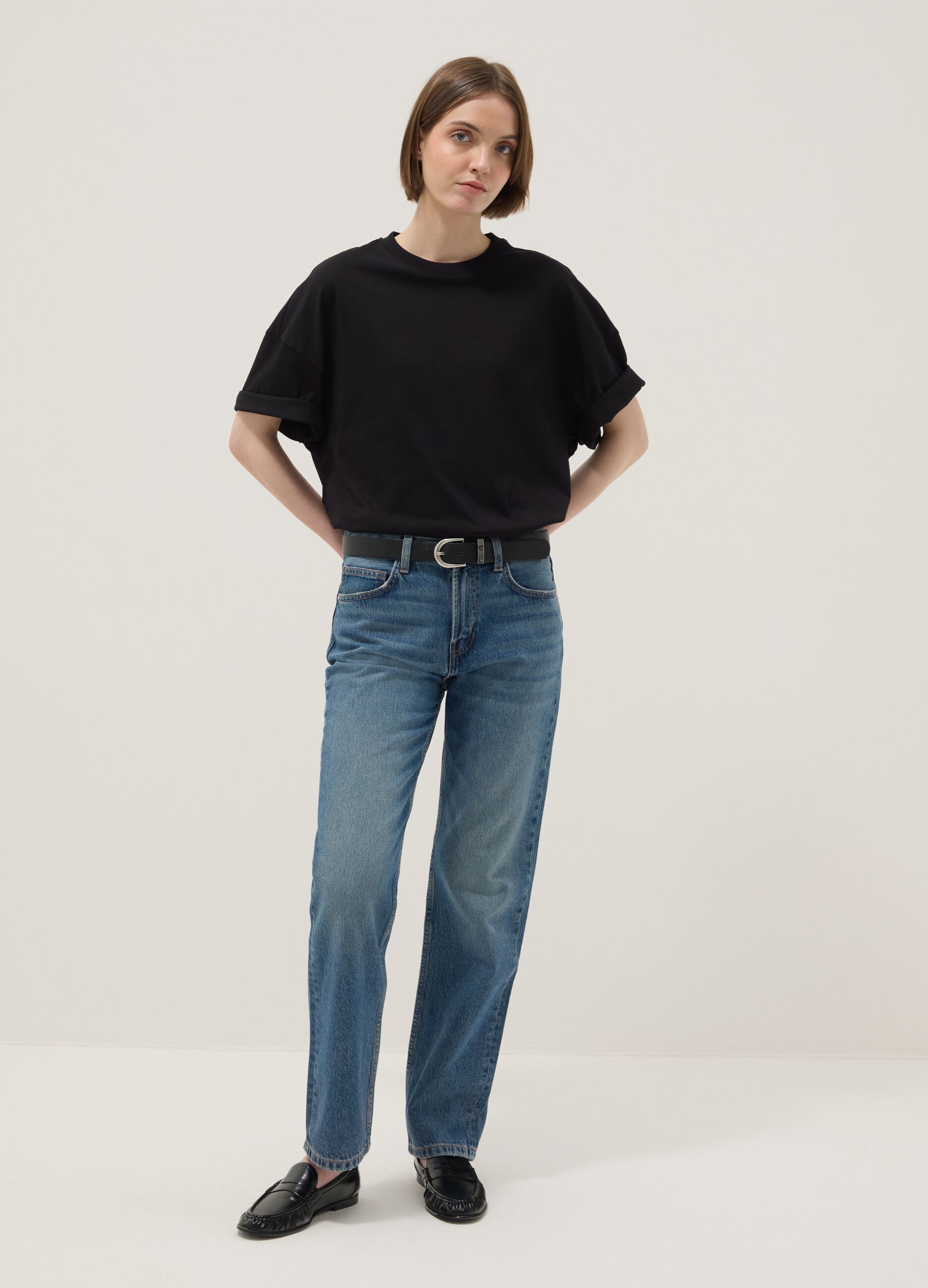 Oversized fit black short sleeve pure cotton t-shirt
