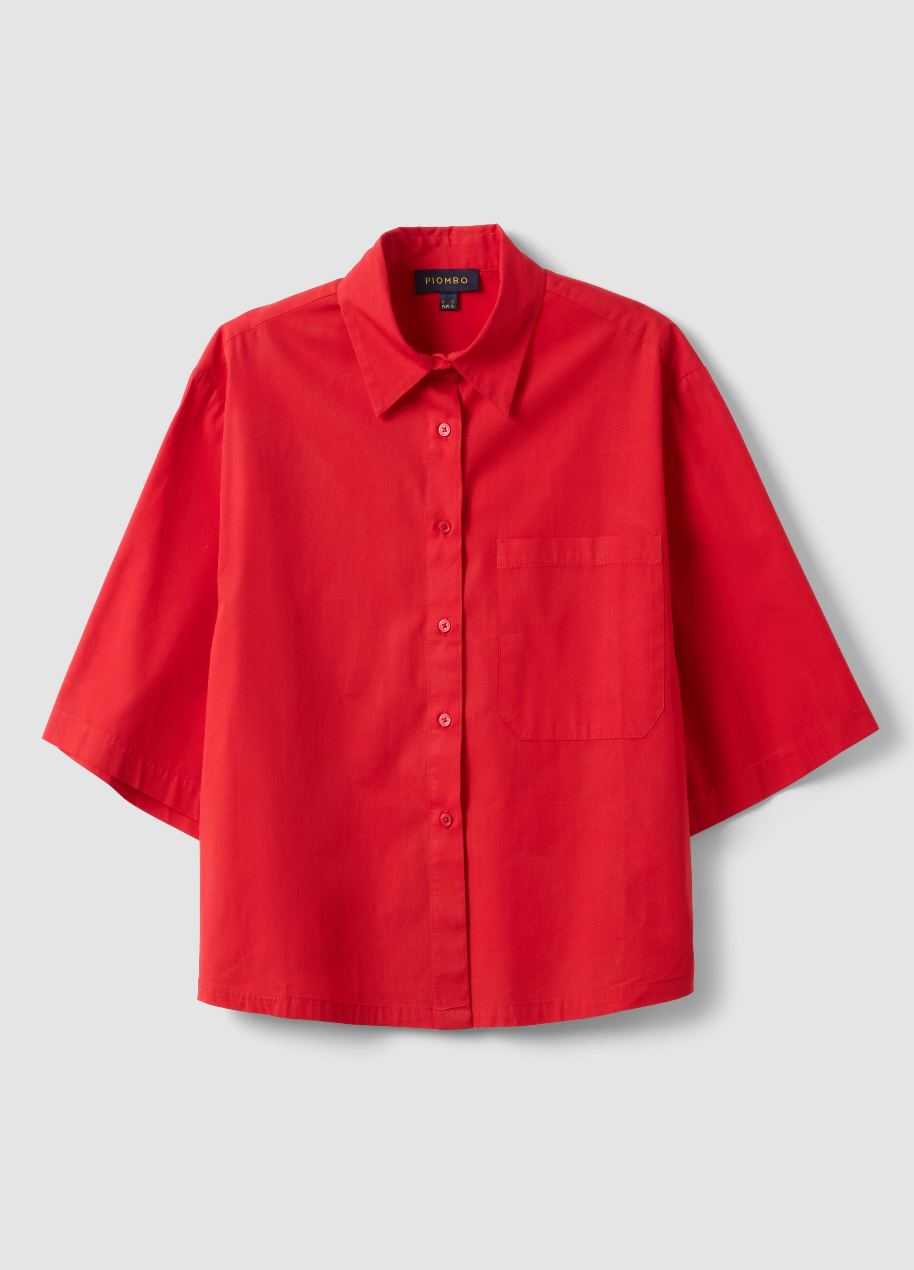 Camisa roja de algod&oacute;n puro con bolsillo, corte oversize