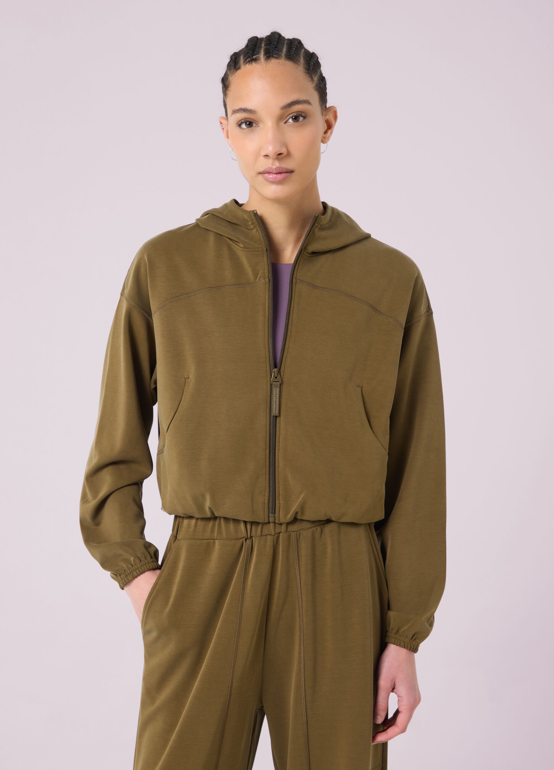 ALTAVIA STUDIO &kappa;&omicron;&nu;&tau;ό &phi;&omicron;ύ&tau;&epsilon;&rho; &mu;&epsilon; &kappa;&omicron;&upsilon;&kappa;&omicron;ύ&lambda;&alpha; &kappa;&alpha;&iota; &phi;&epsilon;&rho;&mu;&omicron;&upsilon;ά&rho;