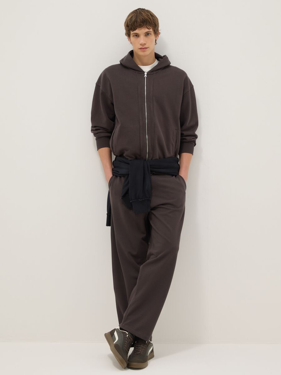 Brown cotton blend oversized fit hoodie_2