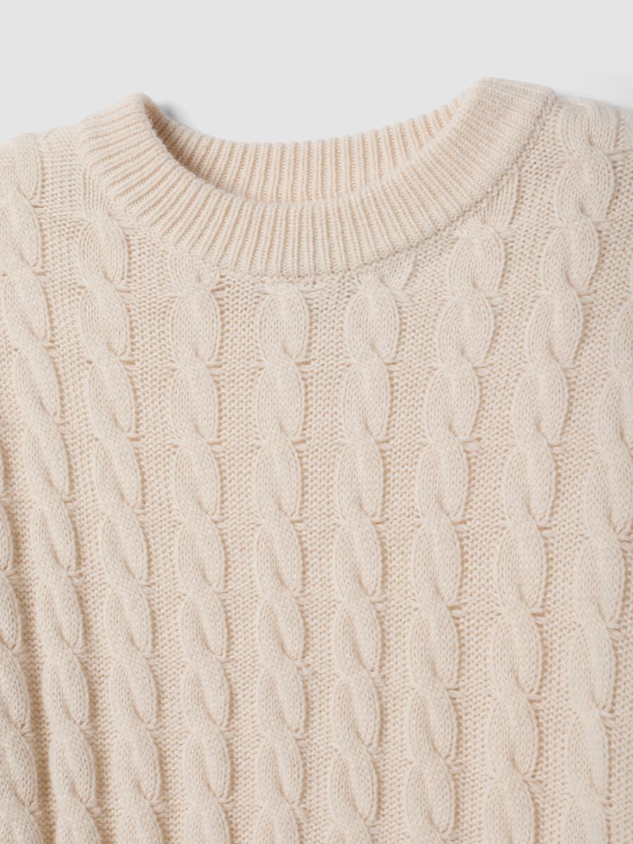 Maglia beige in misto lana a trecce con girocollo over fit_1