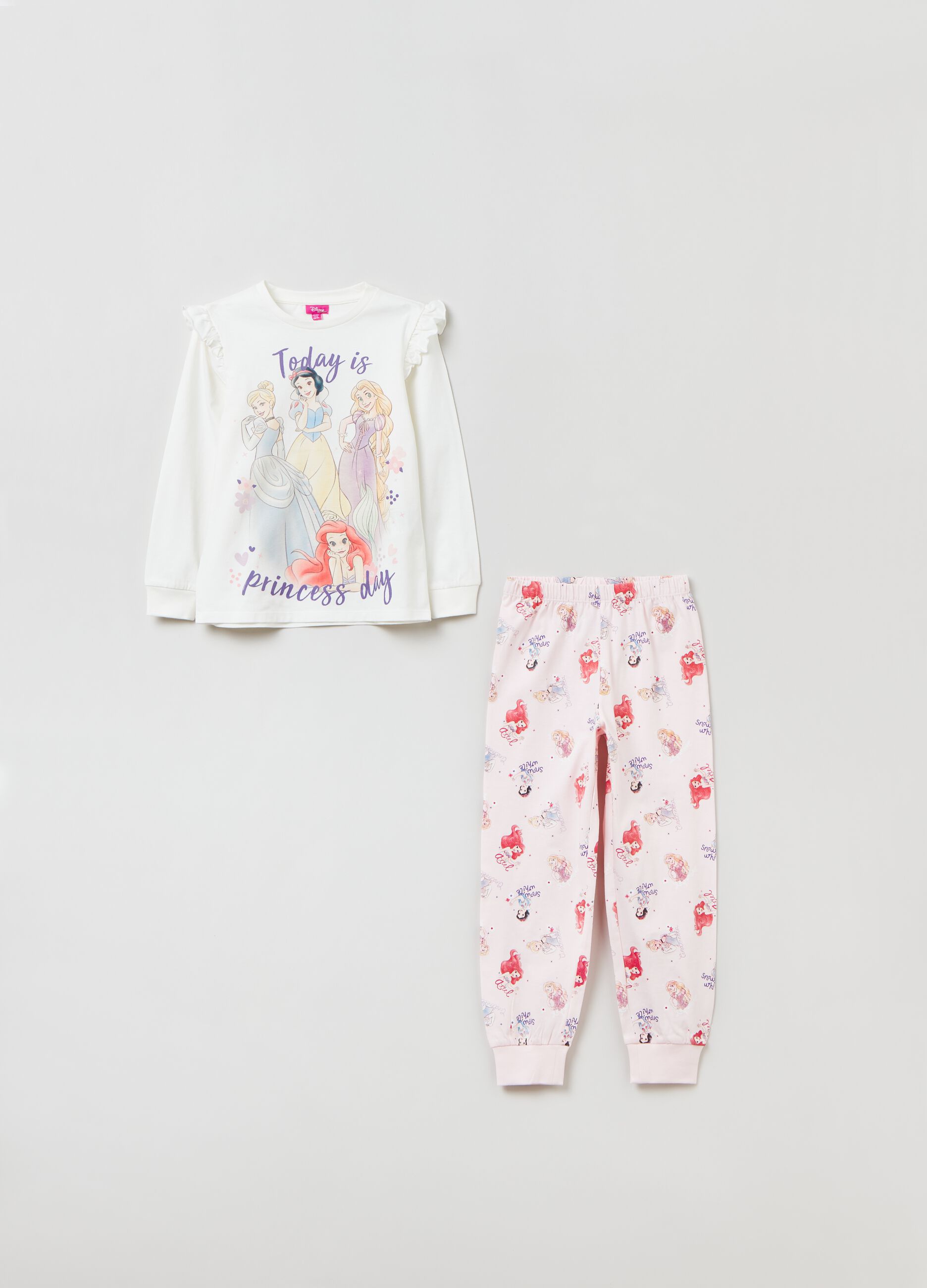 Long pyjamas with Princesses print_0
