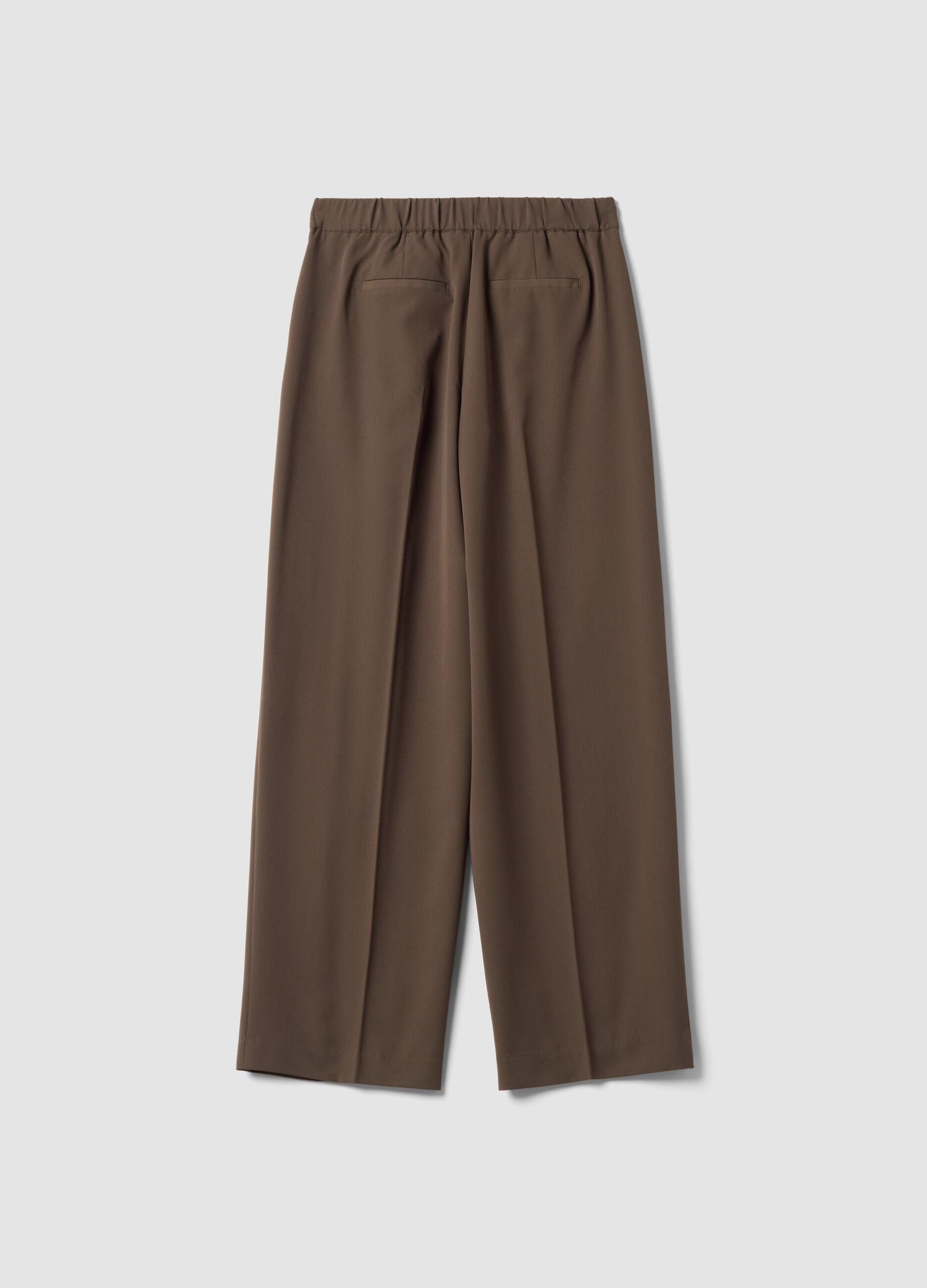 Cal&ccedil;as formais castanhas em viscose el&aacute;stica, regular fit