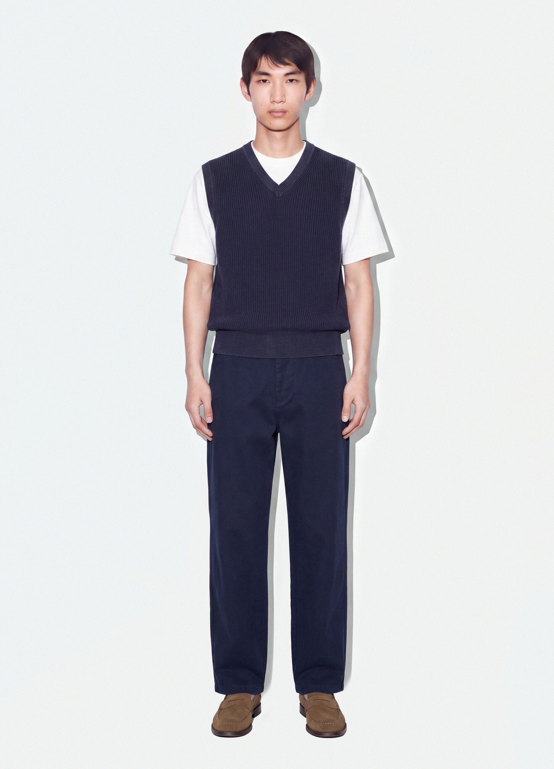 Blue pure cotton barrel-fit chino trousers