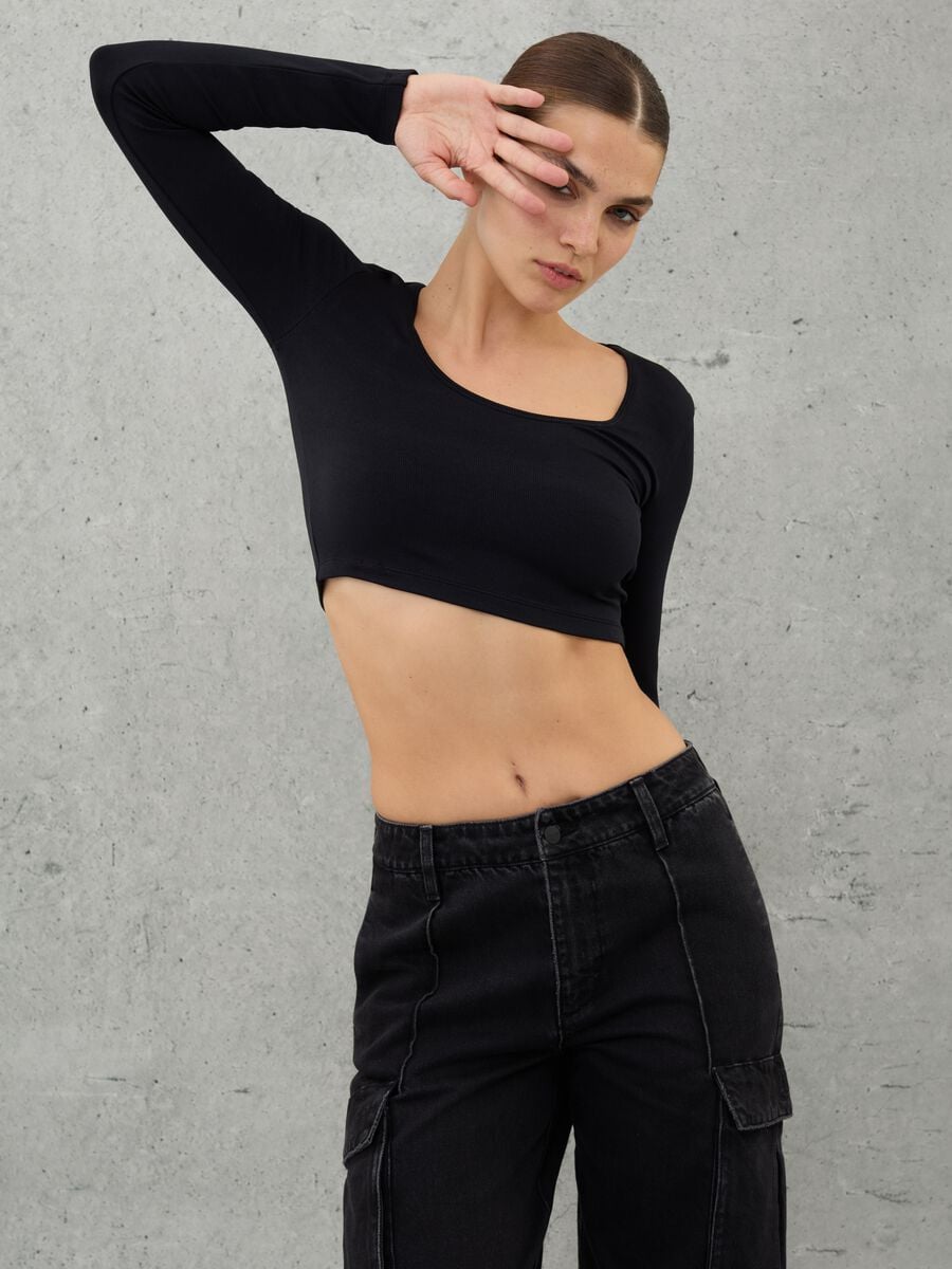 Cut Out Crop Long-sleeved Black_2