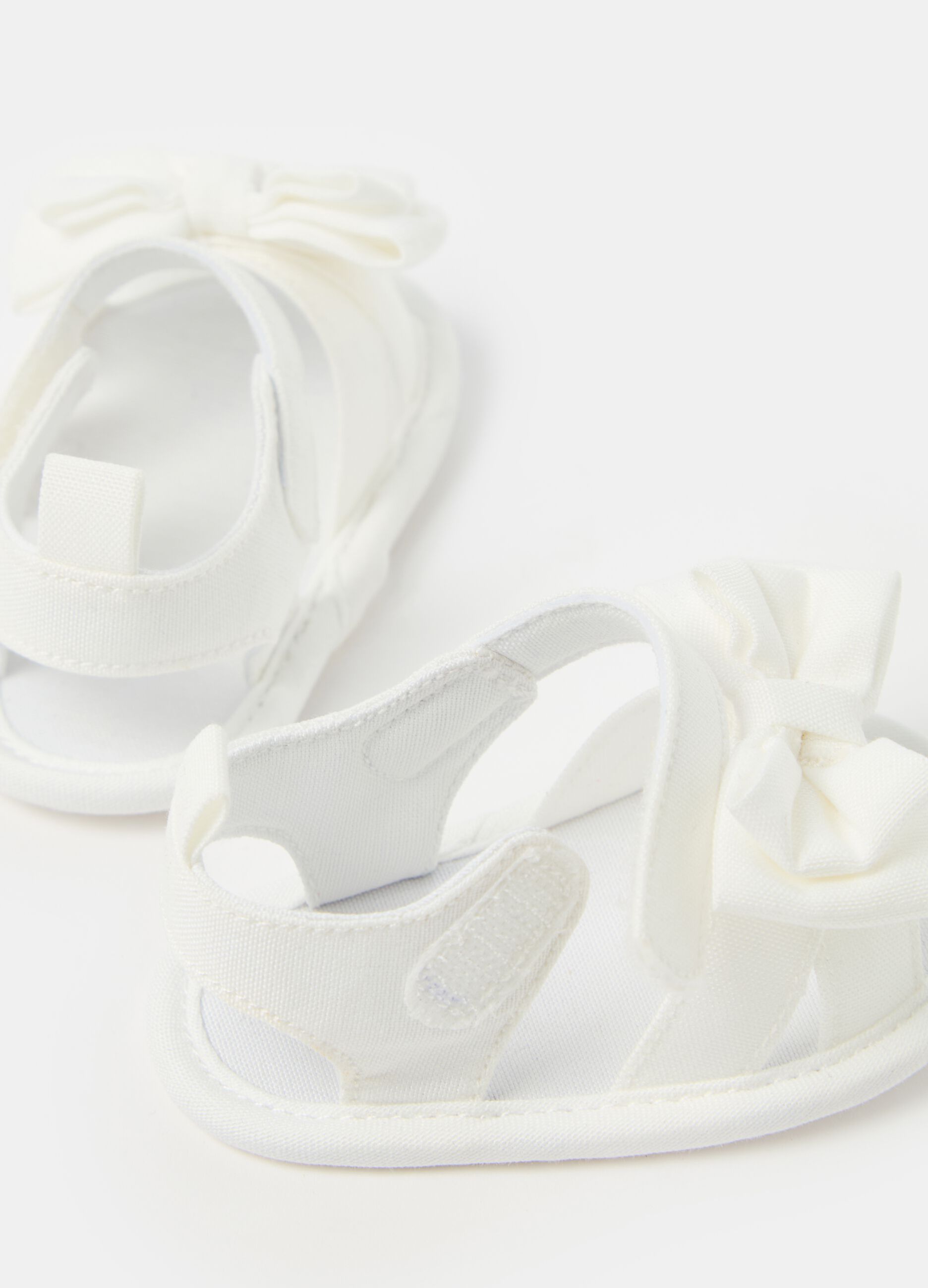 Cotton sandals with bow