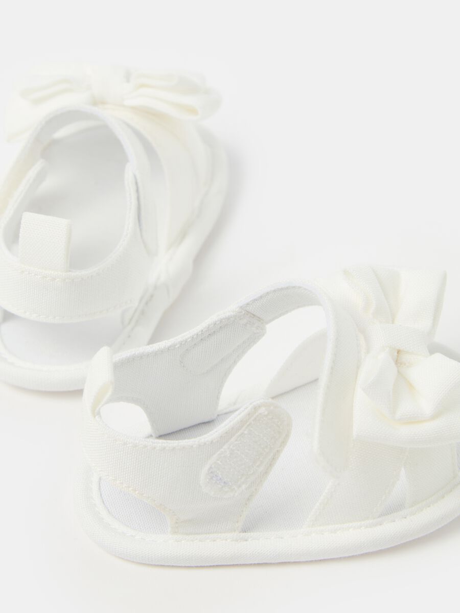 Cotton sandals with bow_1