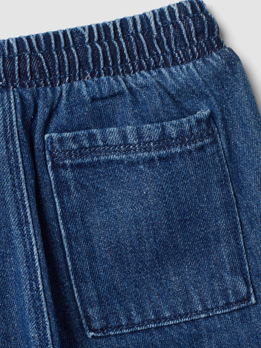 Blaue Denim-Hose aus Baumwoll-Viscose-Mix mit elastischem Bund_3
