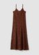 Vestido comprido castanho em crochet com decote em V, corte regular_4
