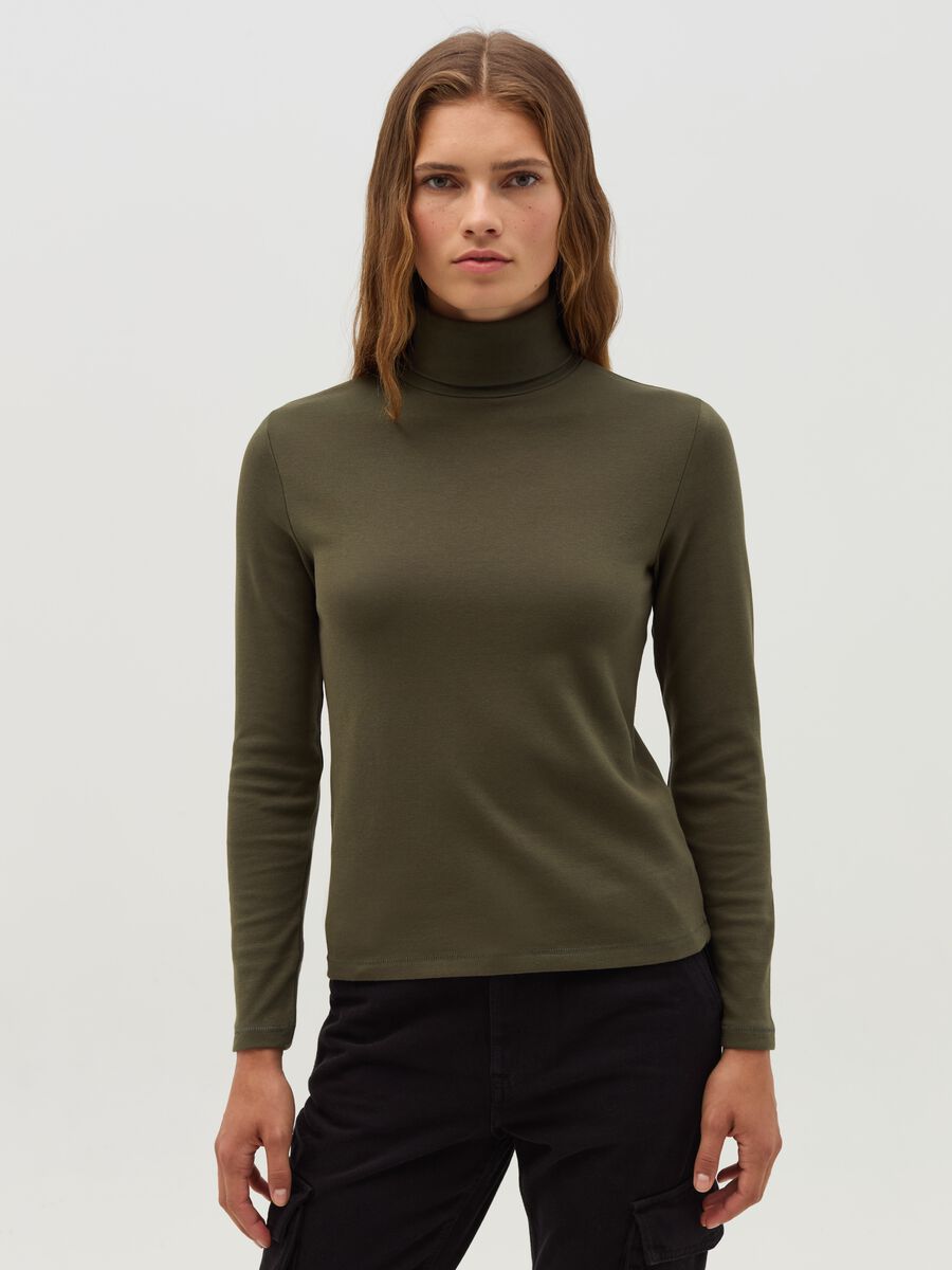 T-shirt with high neck and long sleeves_0