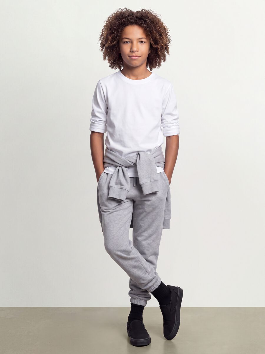 Wei&szlig;es Langarm-T-Shirt aus reiner Bio-Baumwolle, Regular Fit, f&uuml;r Jungen_0