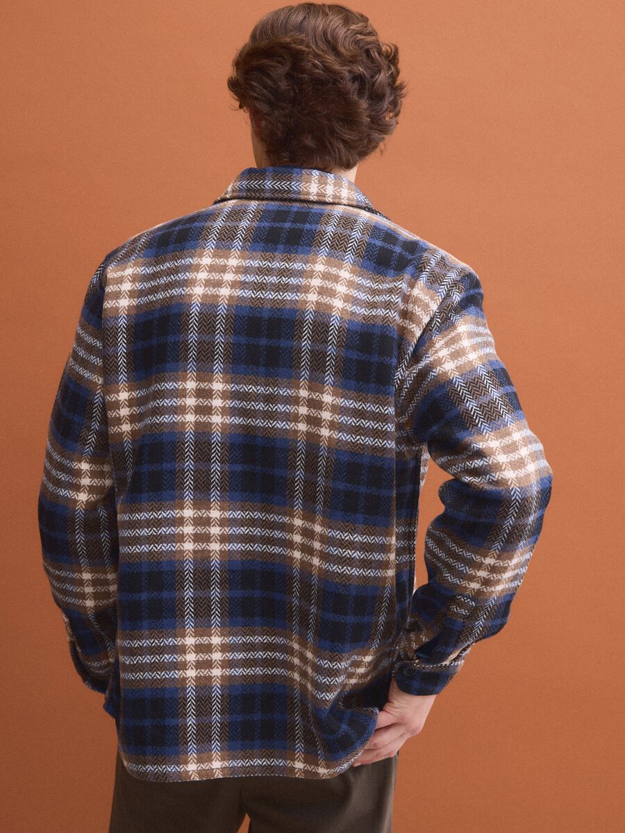 Blue wool-blend checked shacket with an oversized fit_3