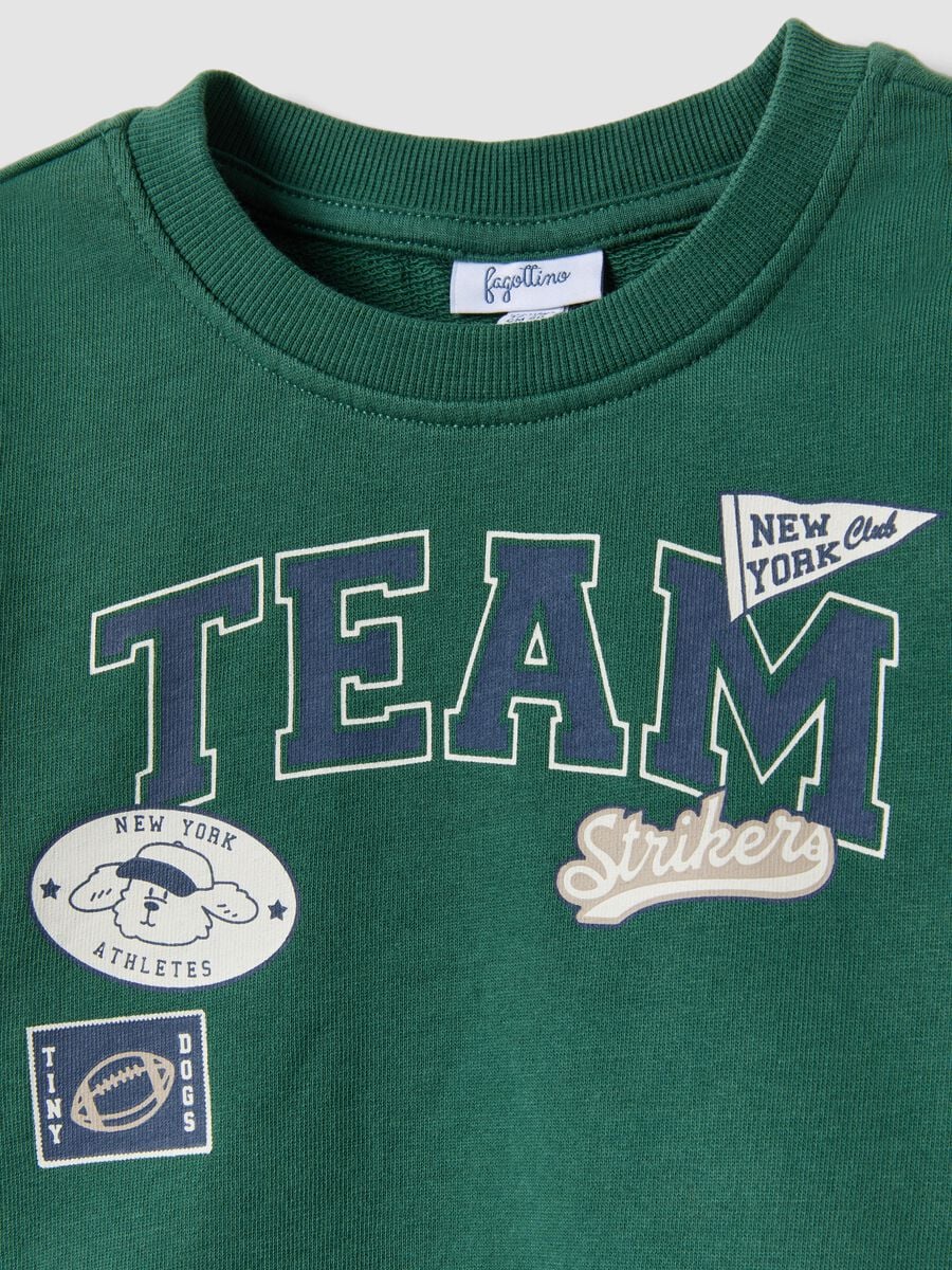 Felpa verde in puro cotone con girocollo e stampa per bimbo regular fit_2