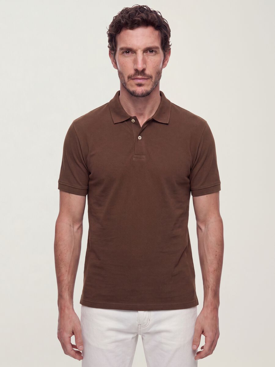 Brown pure cotton piqu&eacute; polo with classic collar, regular fit_0