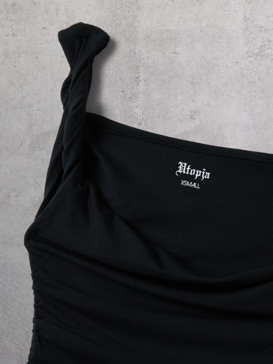 Asimetrična mini haljina crna_7