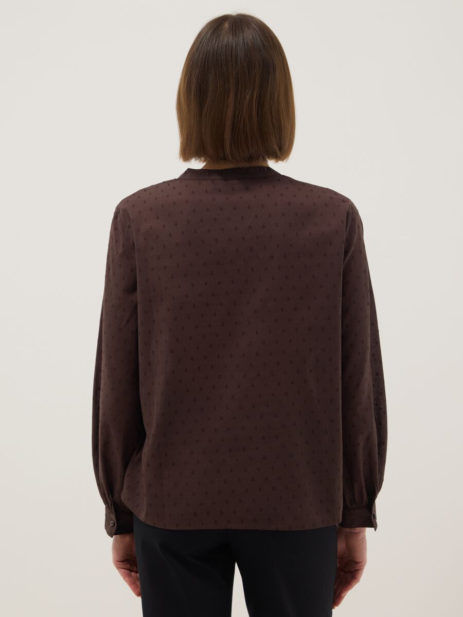 Brown pure cotton shirt with deep V-neck and polka dots, regular fit_2