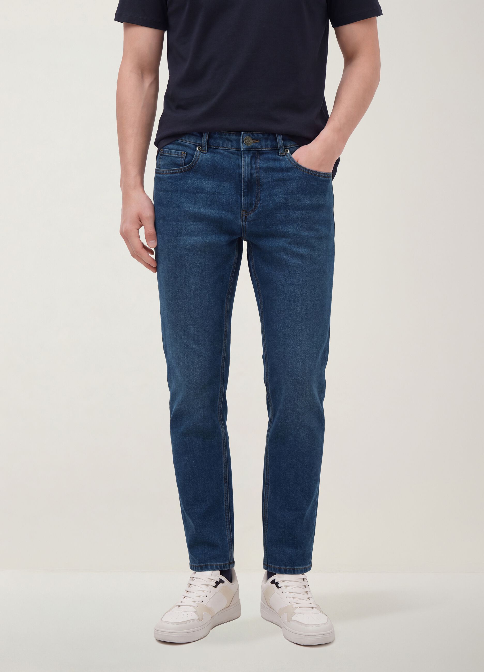 Blue denim slim-fit jeans in cotton and viscose blend