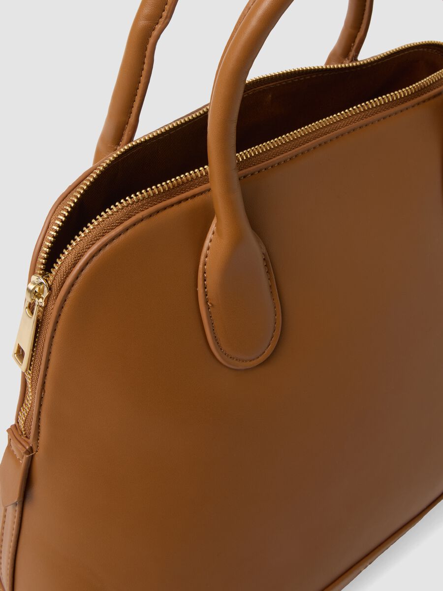 Braune Handtasche mit Reissverschluss_2