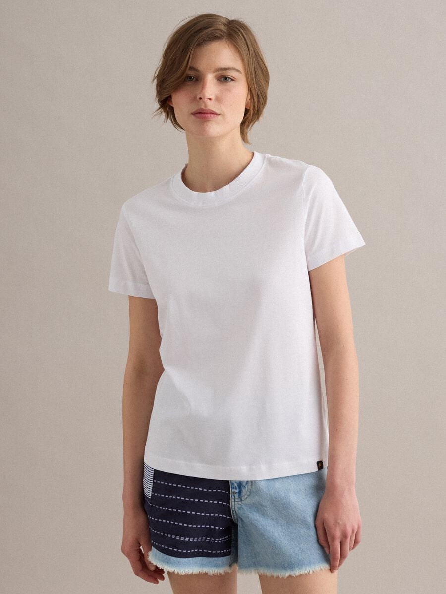 White short-sleeve regular-fit Supima cotton T-shirt_0