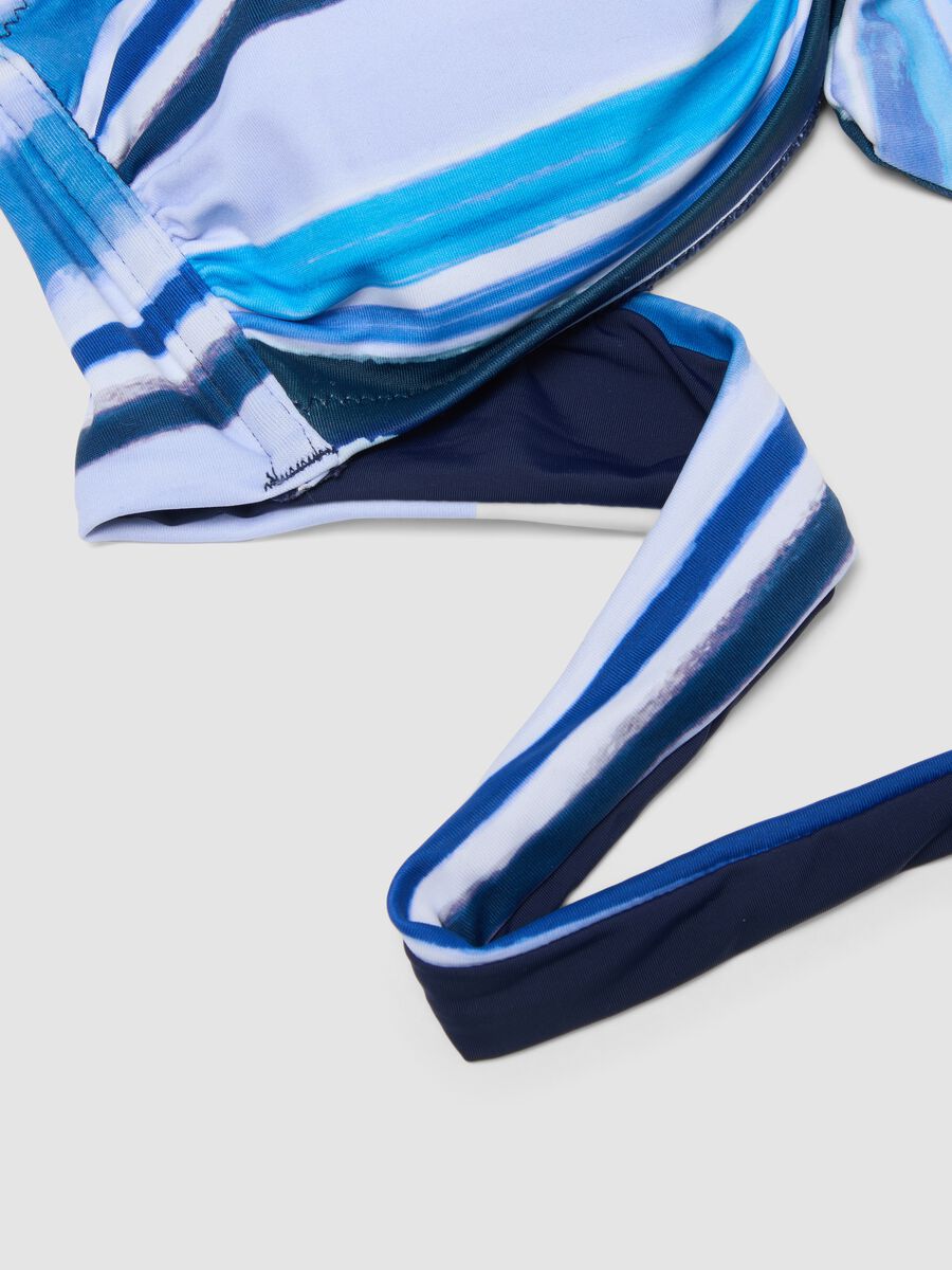 Blue triangle bikini top in stretch fabric_5