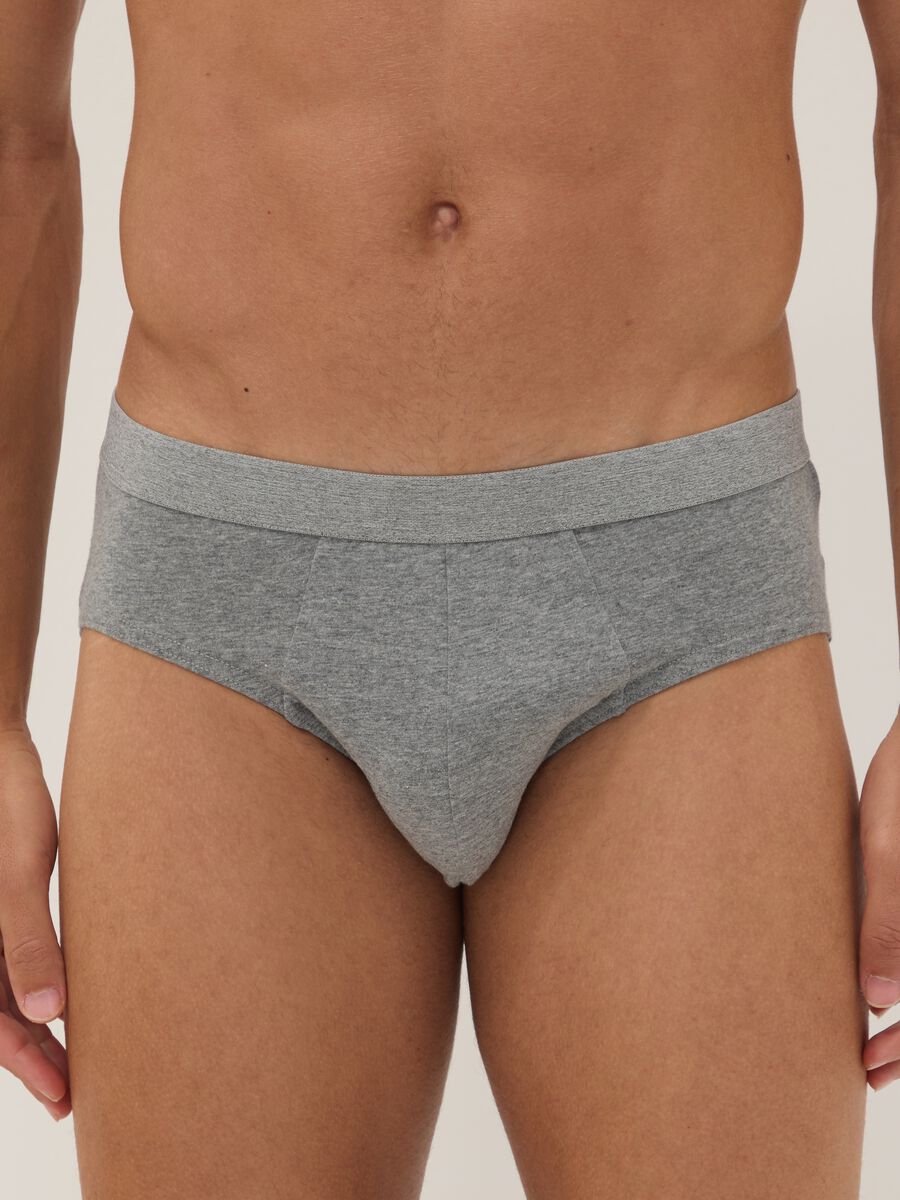 3-pack of grey organic cotton briefs_1